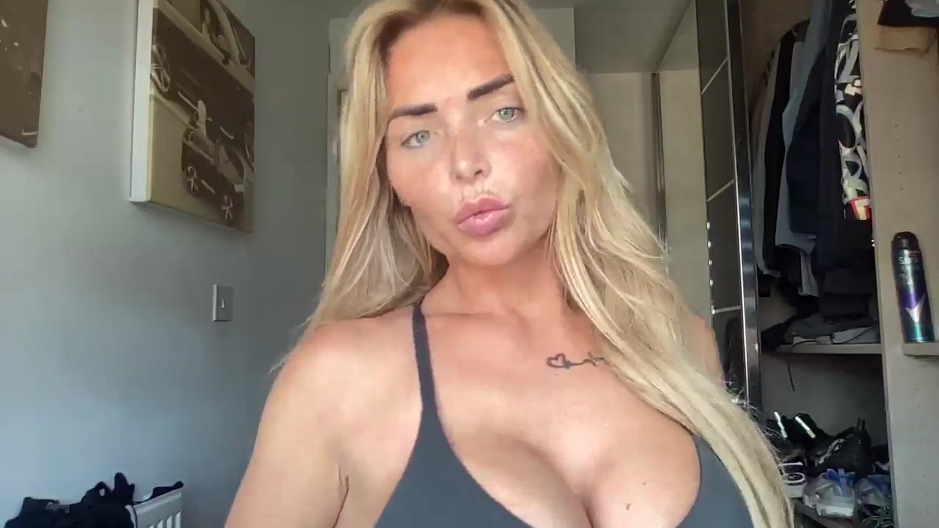 Gallery image thumbnail from kittycatxx's myfreecams stream on, 07/08/2025, 15:48 image 8 of 20
