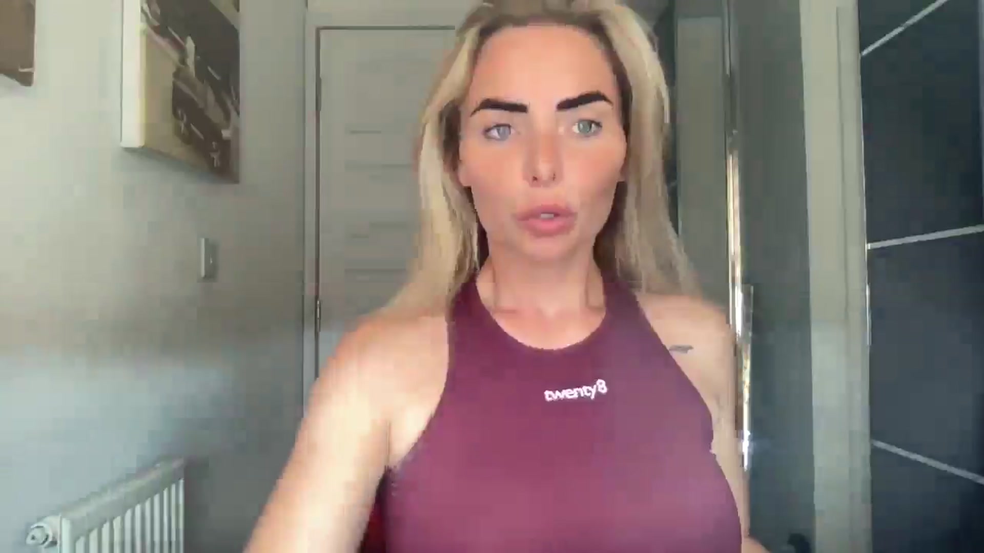 Gallery image thumbnail from kittycatxx's myfreecams stream on, 07/21/2025, 09:35 image 14 of 20