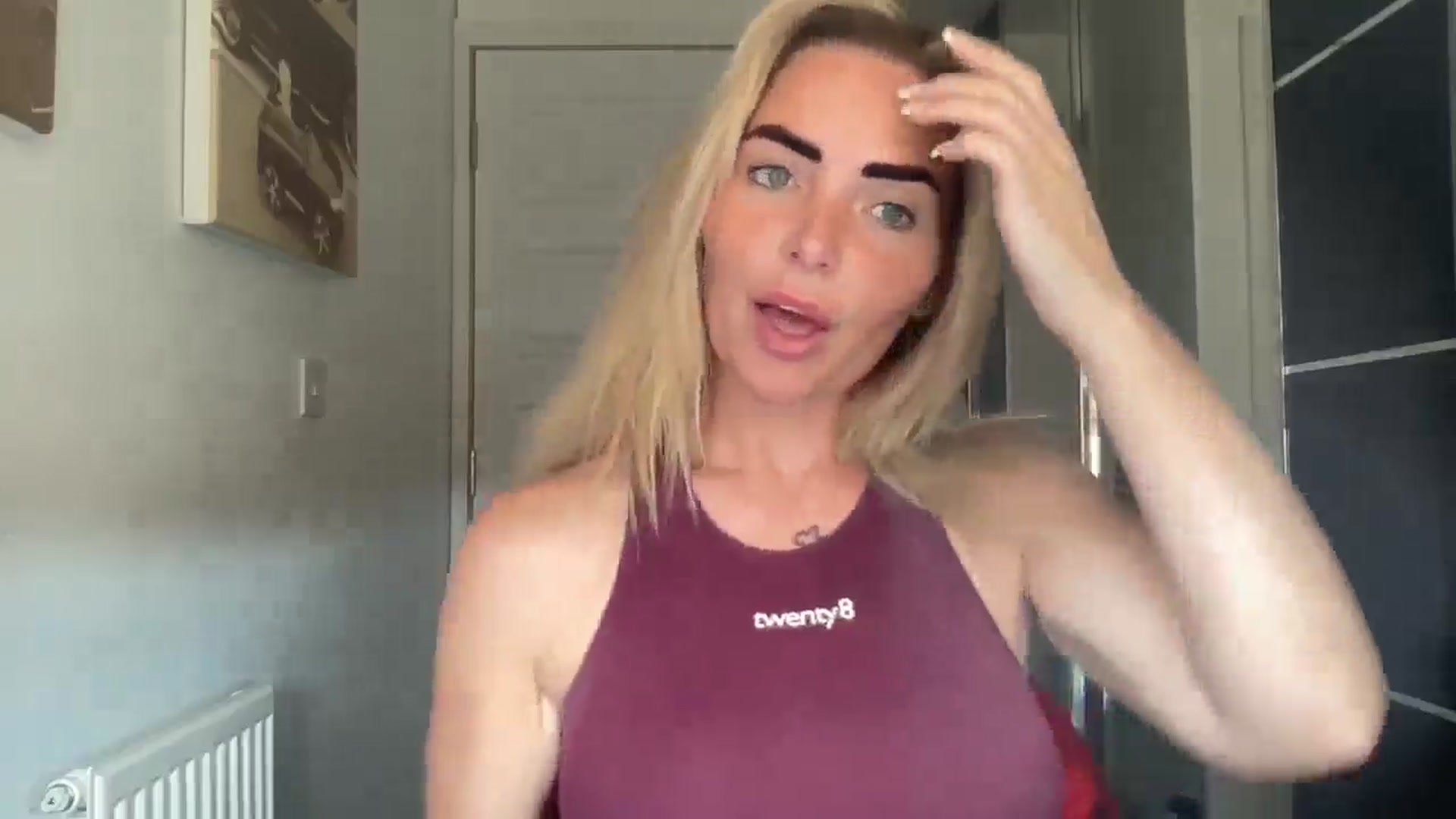 Gallery image thumbnail from kittycatxx's myfreecams stream on, 07/21/2025, 09:35 image 3 of 20