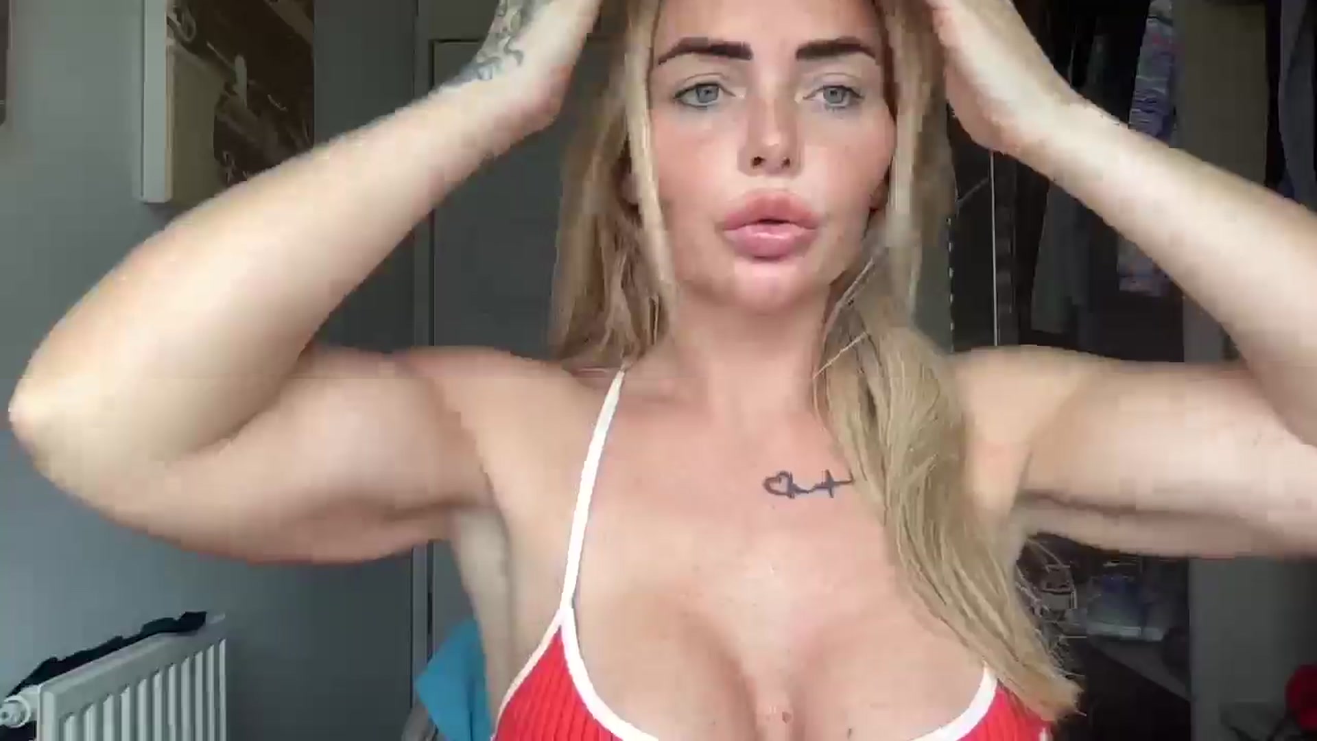 Gallery image thumbnail from kittycatxx's myfreecams stream on, 08/10/2025, 15:25 image 6 of 20