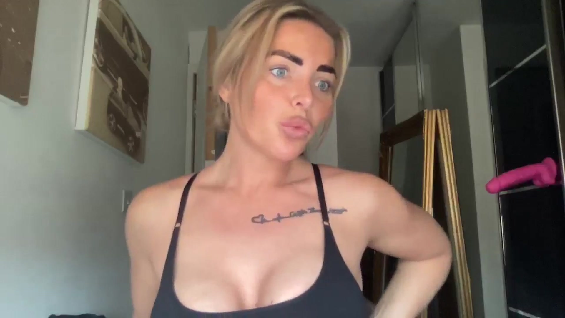 Gallery image thumbnail from kittycatxx's myfreecams stream on, 01/26/2026, 13:53 image 5 of 20
