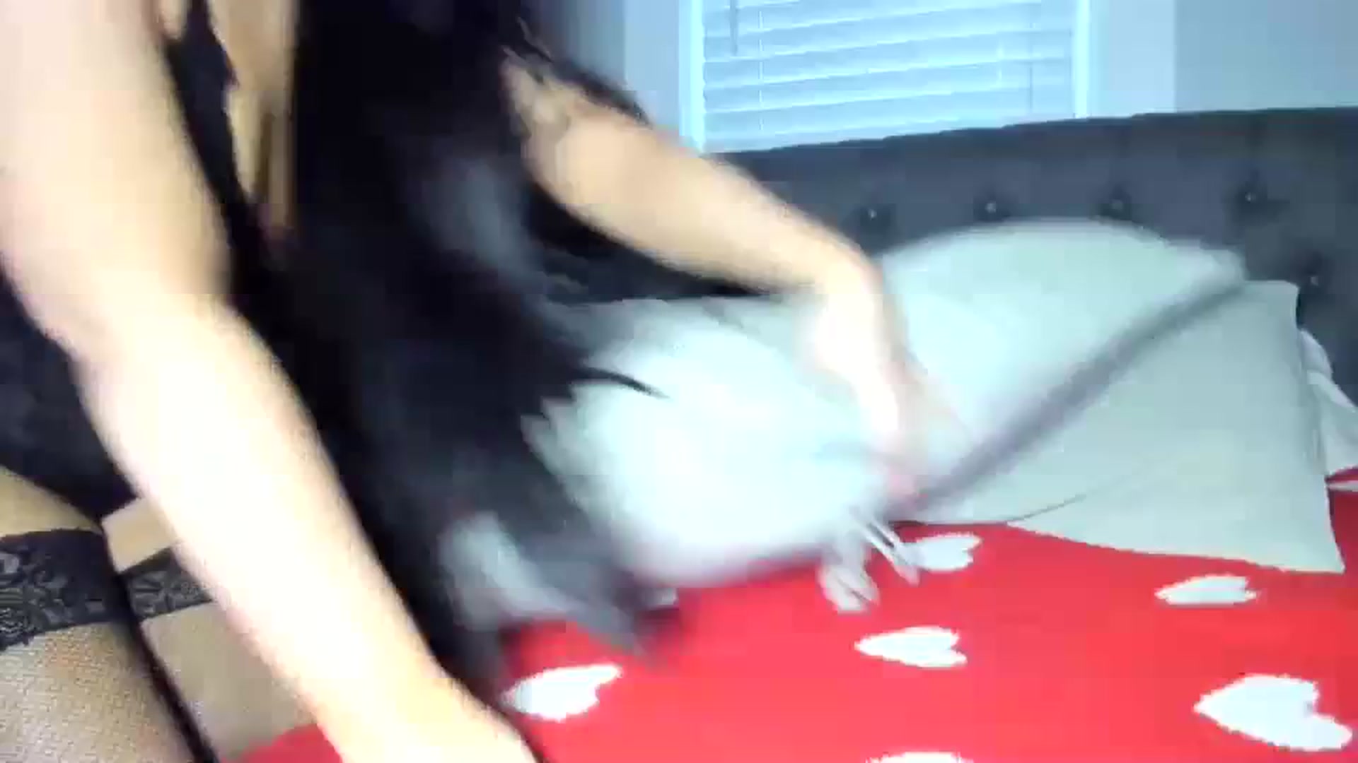Gallery image thumbnail from kittykat's myfreecams stream on, 12/27/2023, 20:17 image 19 of 20