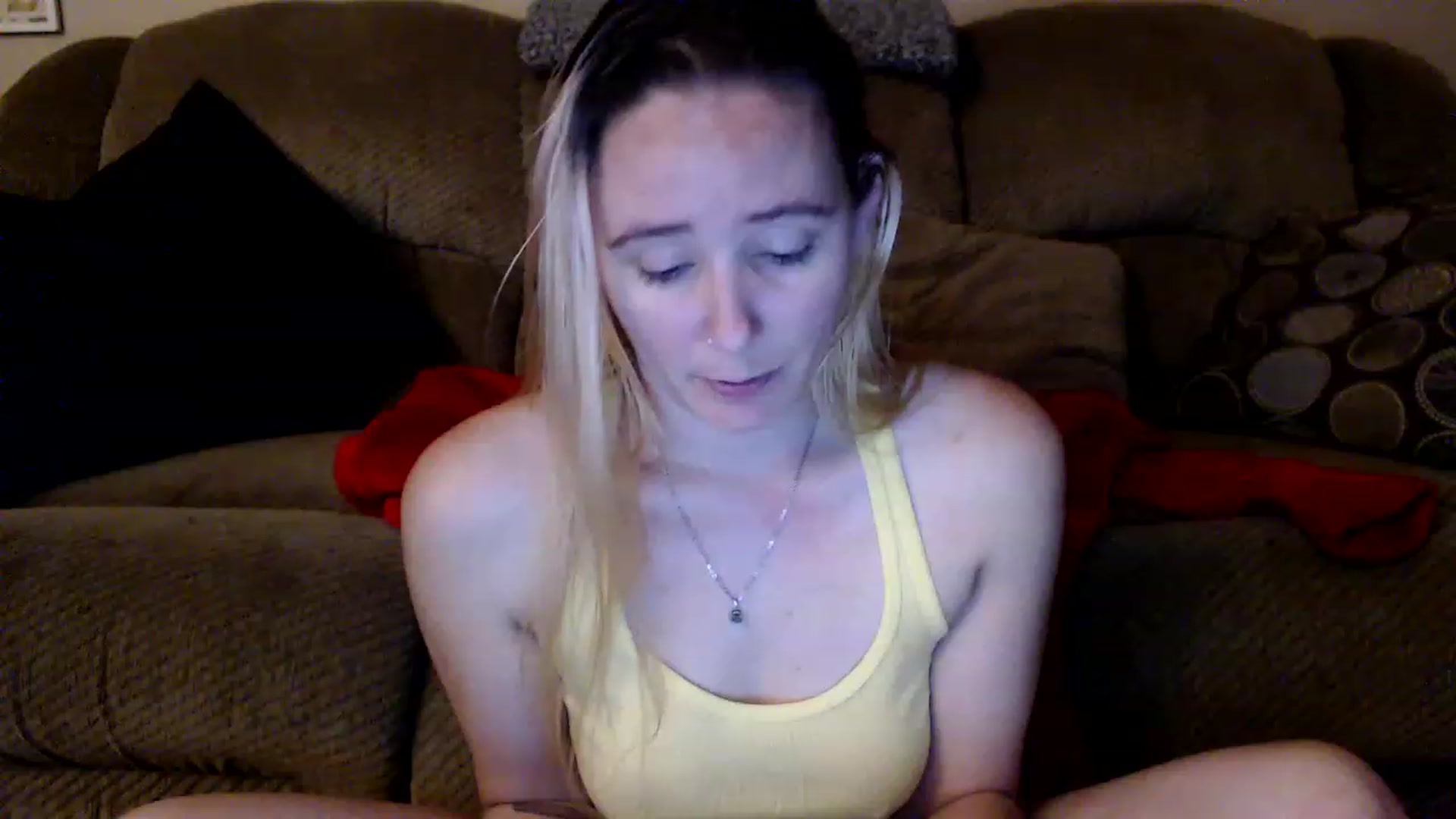 Gallery image thumbnail from kittykimba's myfreecams stream on, 01/17/2023, 07:30 image 19 of 20