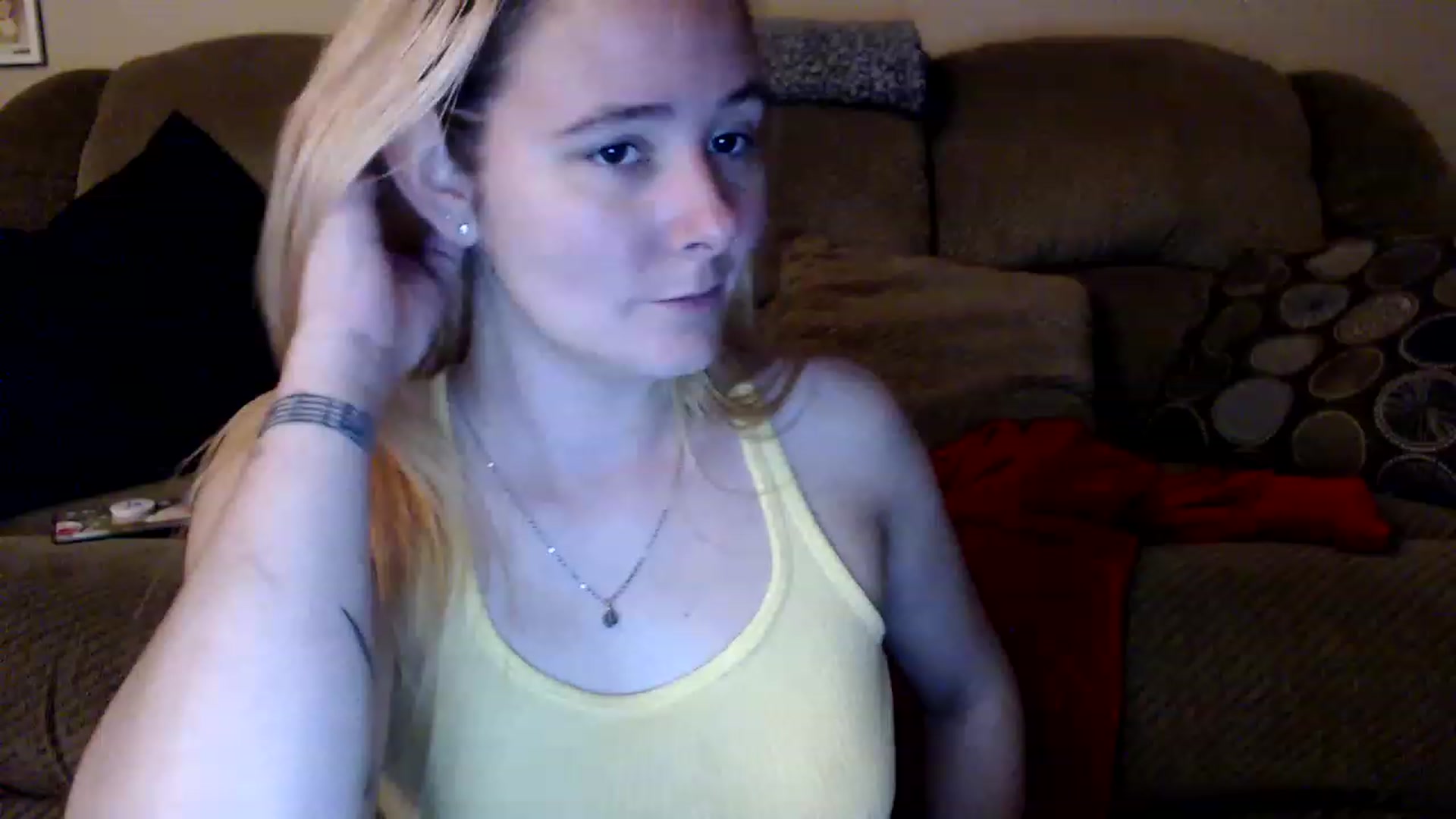 Gallery image thumbnail from kittykimba's myfreecams stream on, 01/17/2023, 07:30 image 2 of 20
