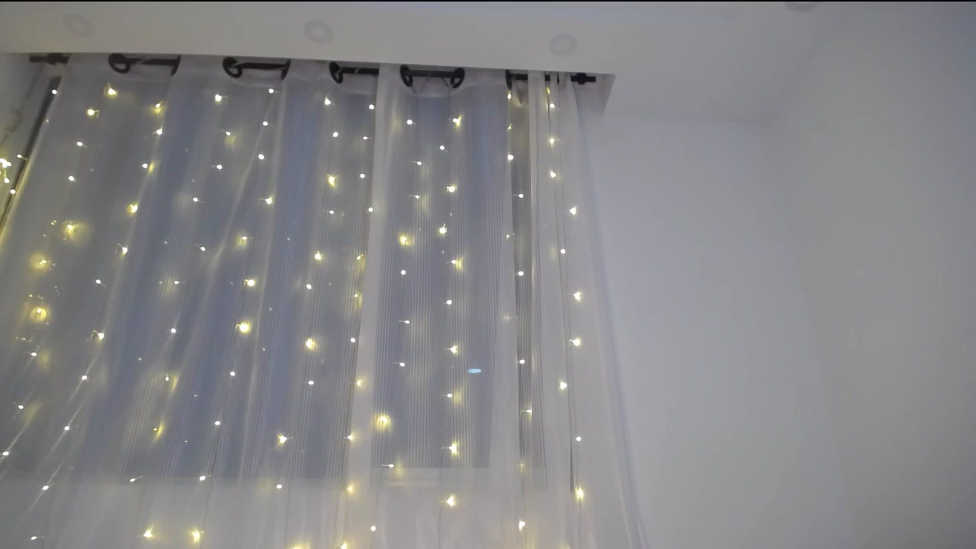 Gallery image thumbnail from kittylove__18's myfreecams stream on, 08/25/2024, 10:43 image 19 of 20