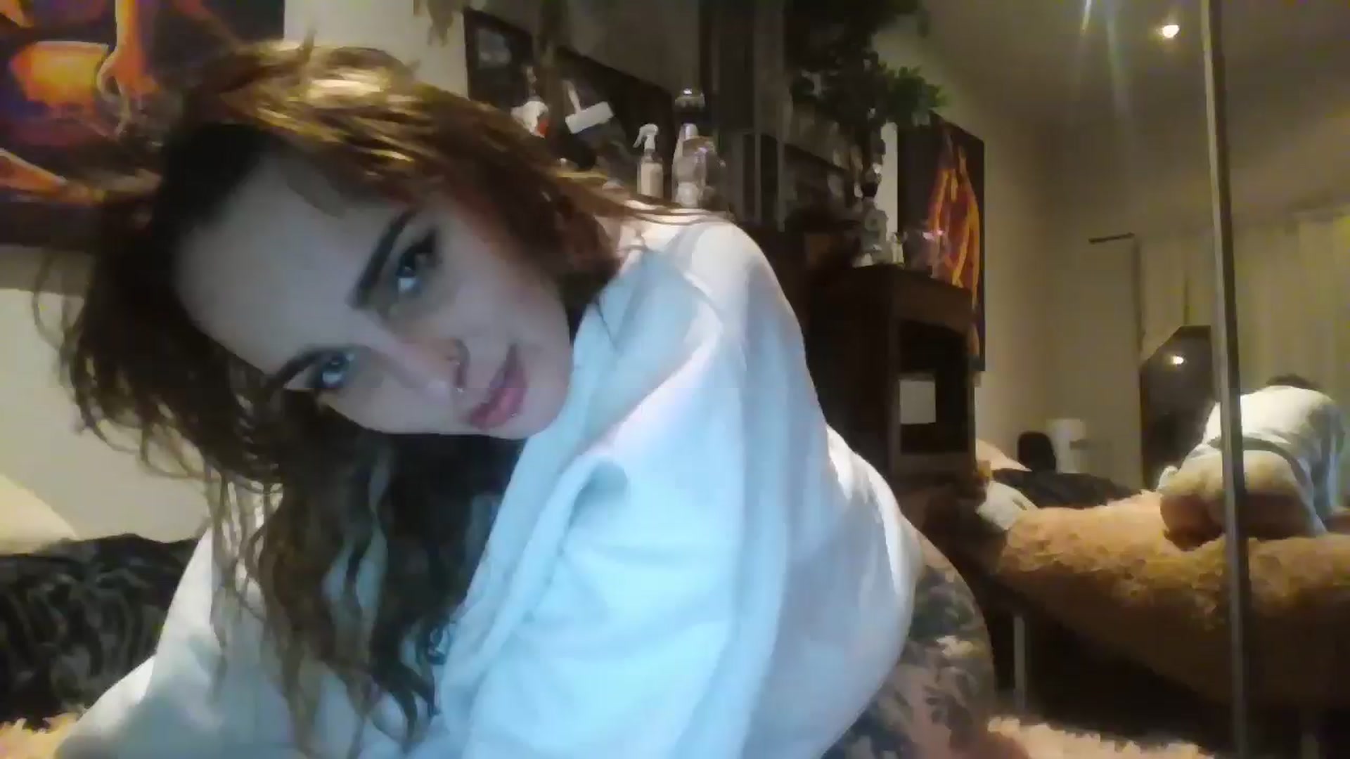 Gallery image thumbnail from kixstix's myfreecams stream on, 08/28/2024, 10:37 image 10 of 20