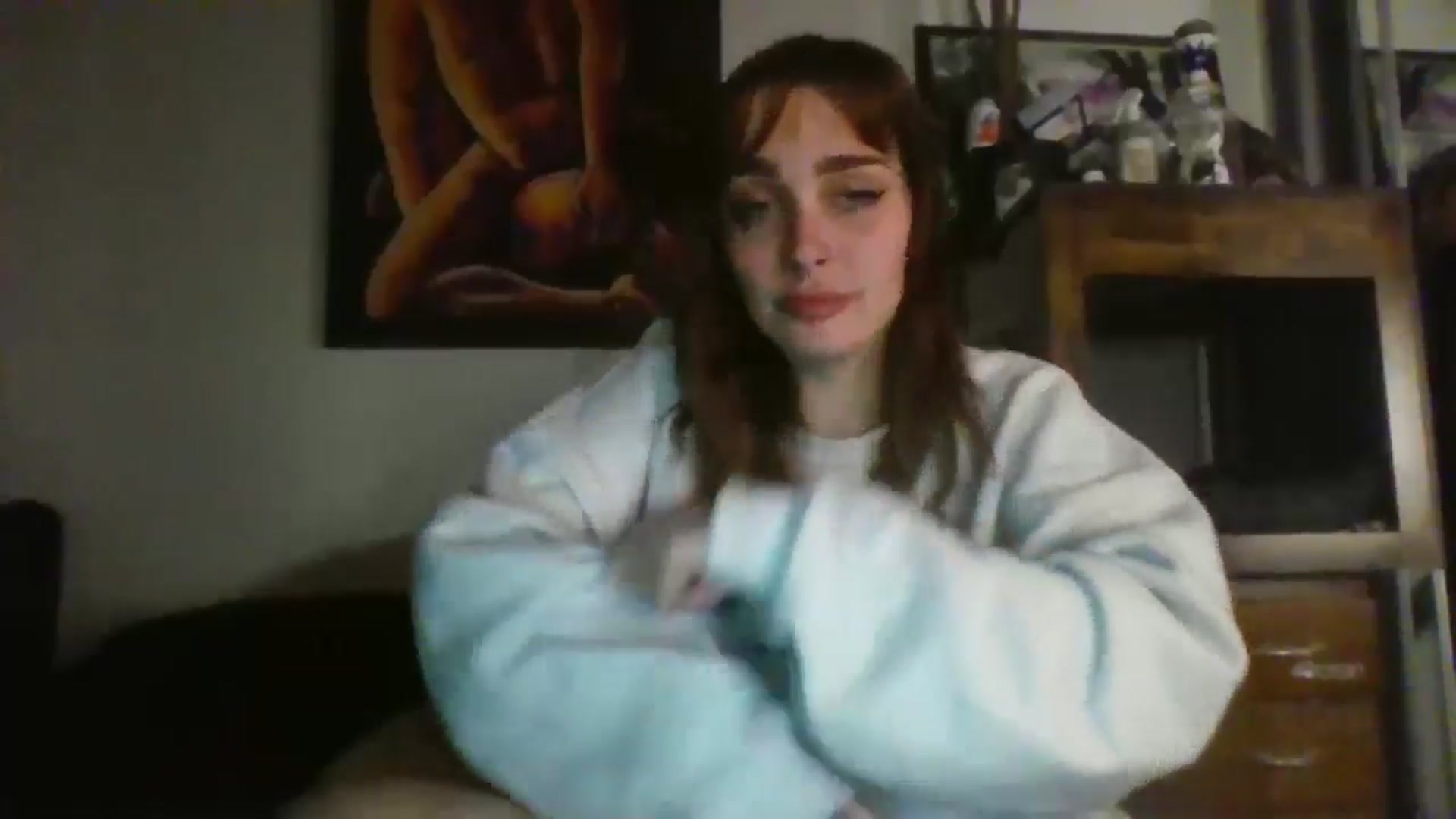 Gallery image thumbnail from kixstix's myfreecams stream on, 08/28/2024, 12:22 image 16 of 20