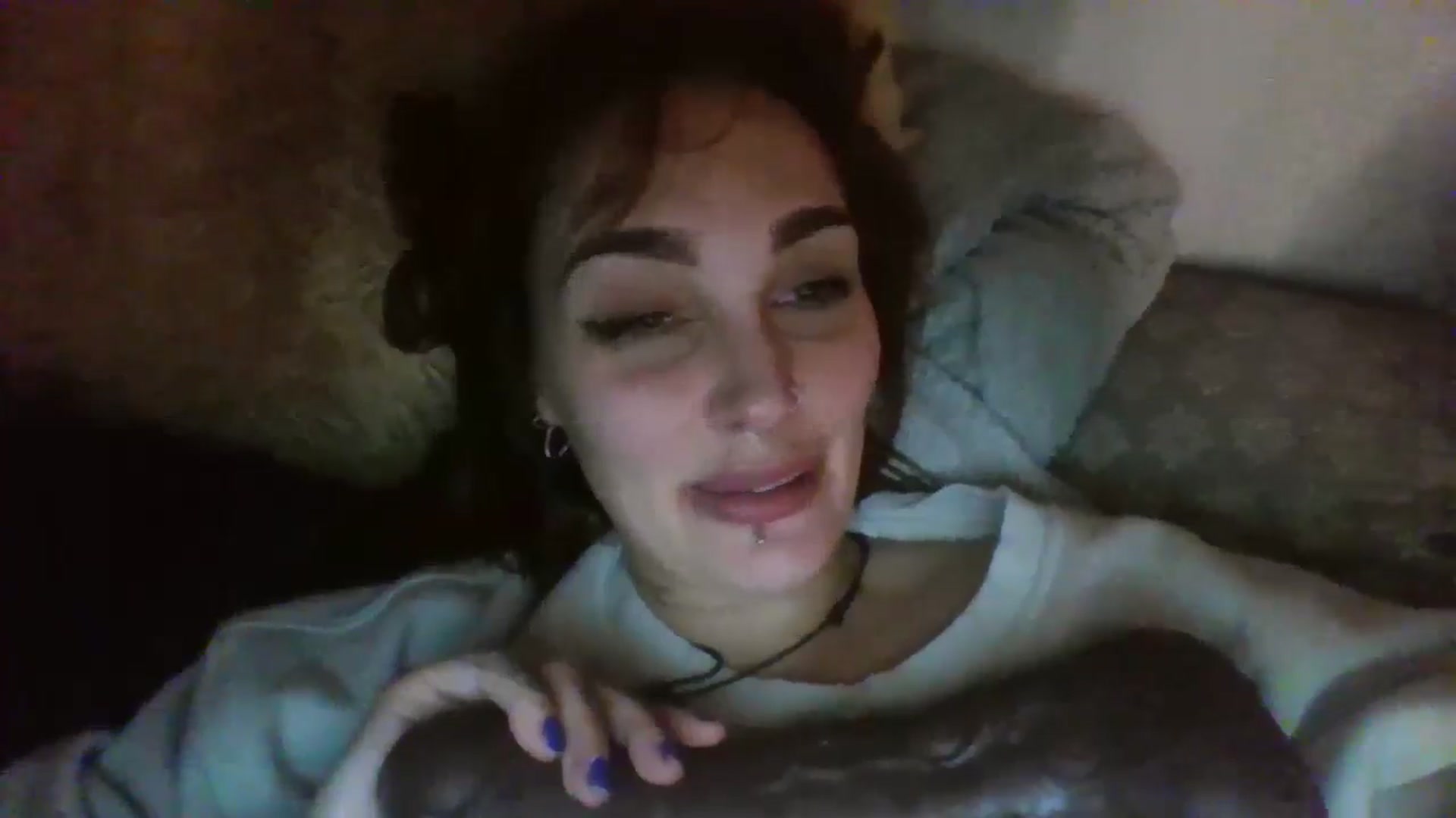 Gallery image thumbnail from kixstix's myfreecams stream on, 08/28/2024, 12:47 image 9 of 20