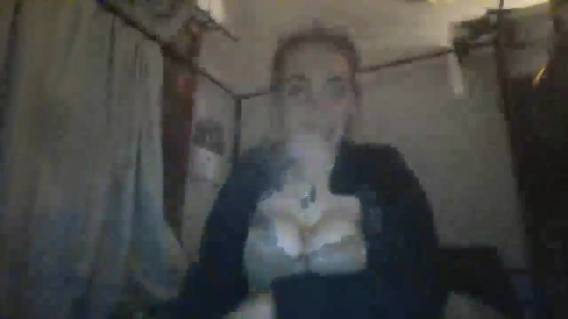 Gallery image thumbnail from kixstix's myfreecams stream on, 12/10/2024, 10:01 image 13 of 20