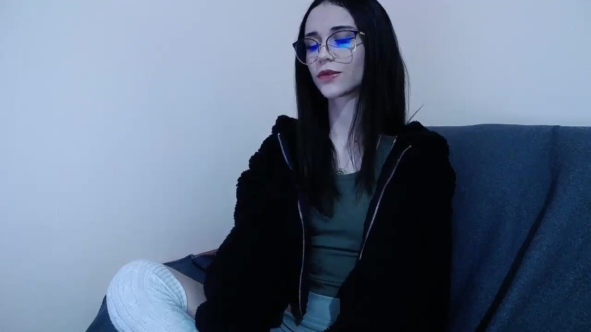 Gallery image thumbnail from kllLr's myfreecams stream on, 11/16/2024, 19:37 image 20 of 20
