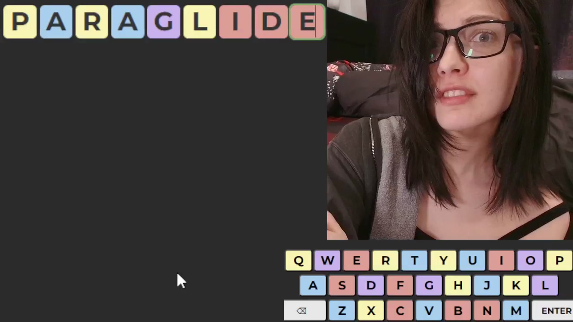 Gallery image thumbnail from kriskringle's myfreecams stream on, 12/01/2025, 05:52 image 9 of 20