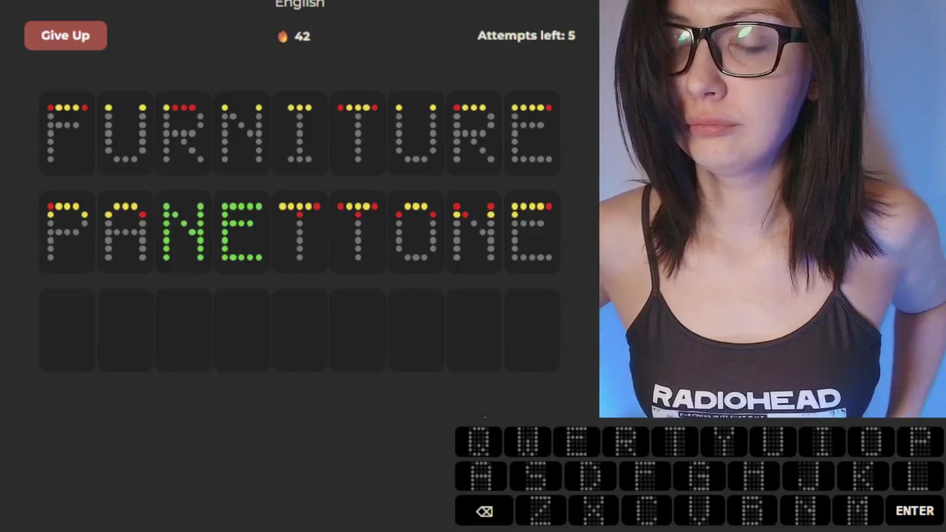 Gallery image thumbnail from kriskringle's myfreecams stream on, 12/04/2025, 05:41 image 7 of 20