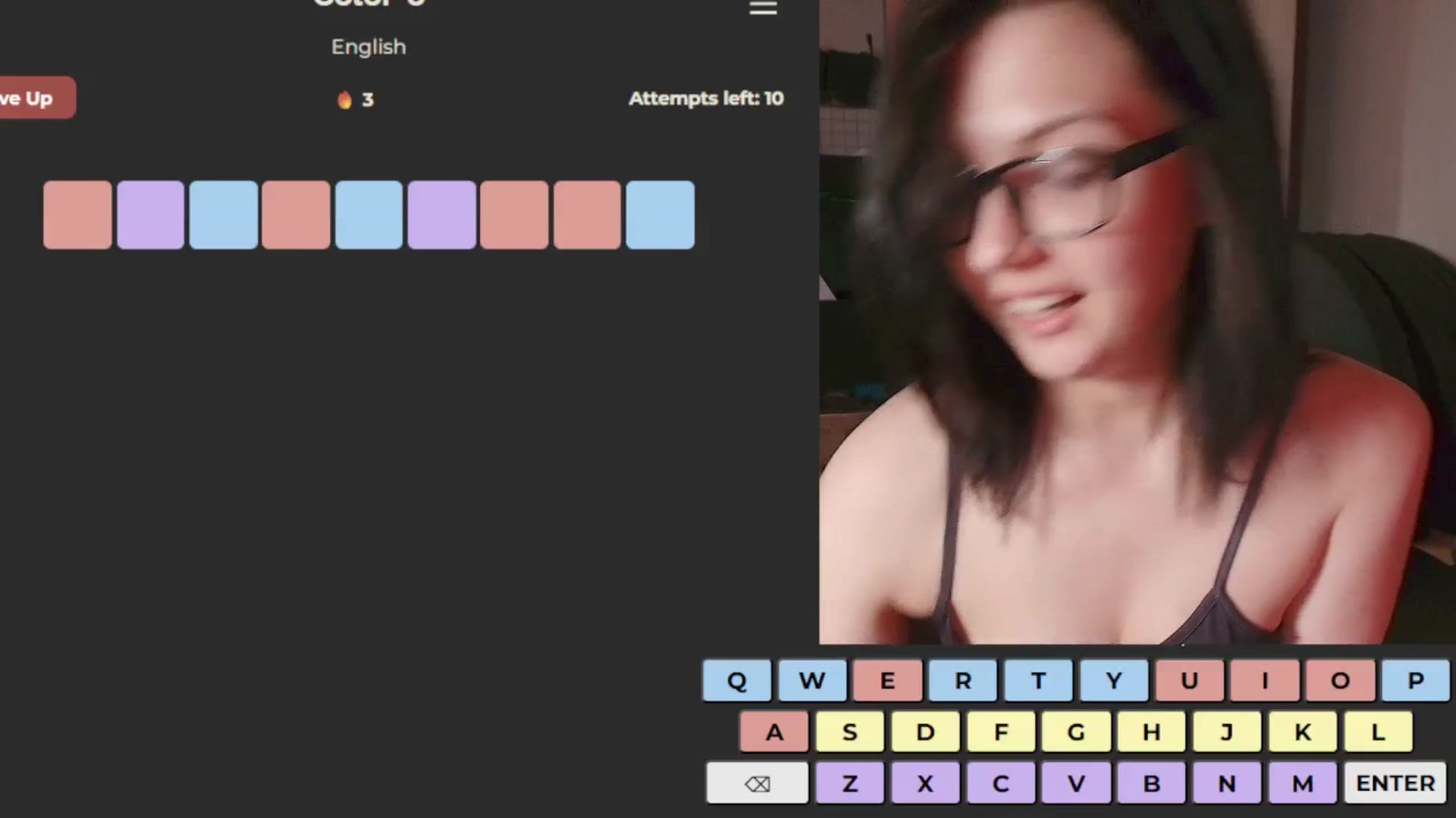 Gallery image thumbnail from kriskringle's myfreecams stream on, 12/04/2025, 05:41 image 12 of 20