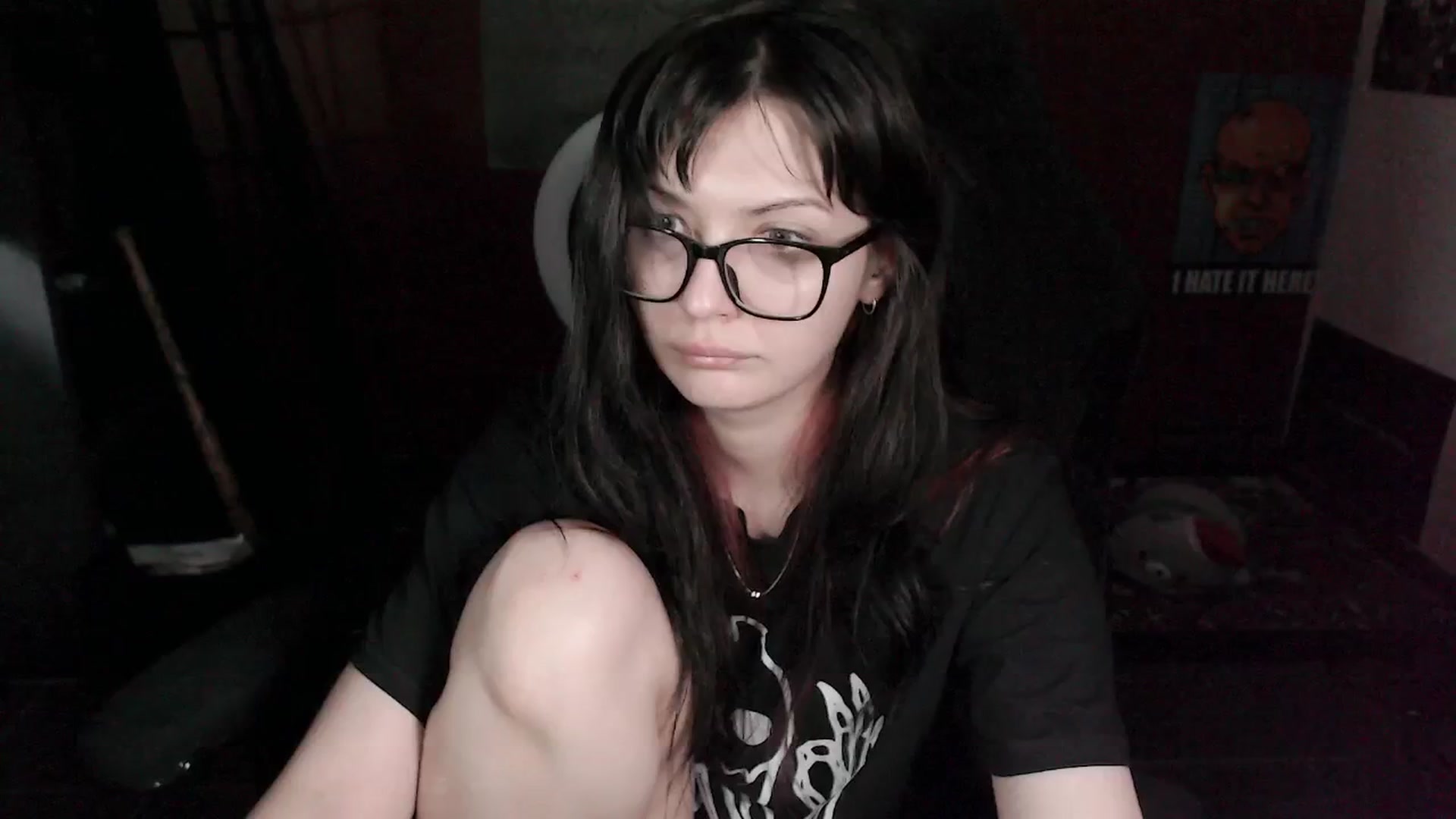 Gallery image thumbnail from kristina's myfreecams stream on, 12/22/2024, 10:18 image 17 of 20