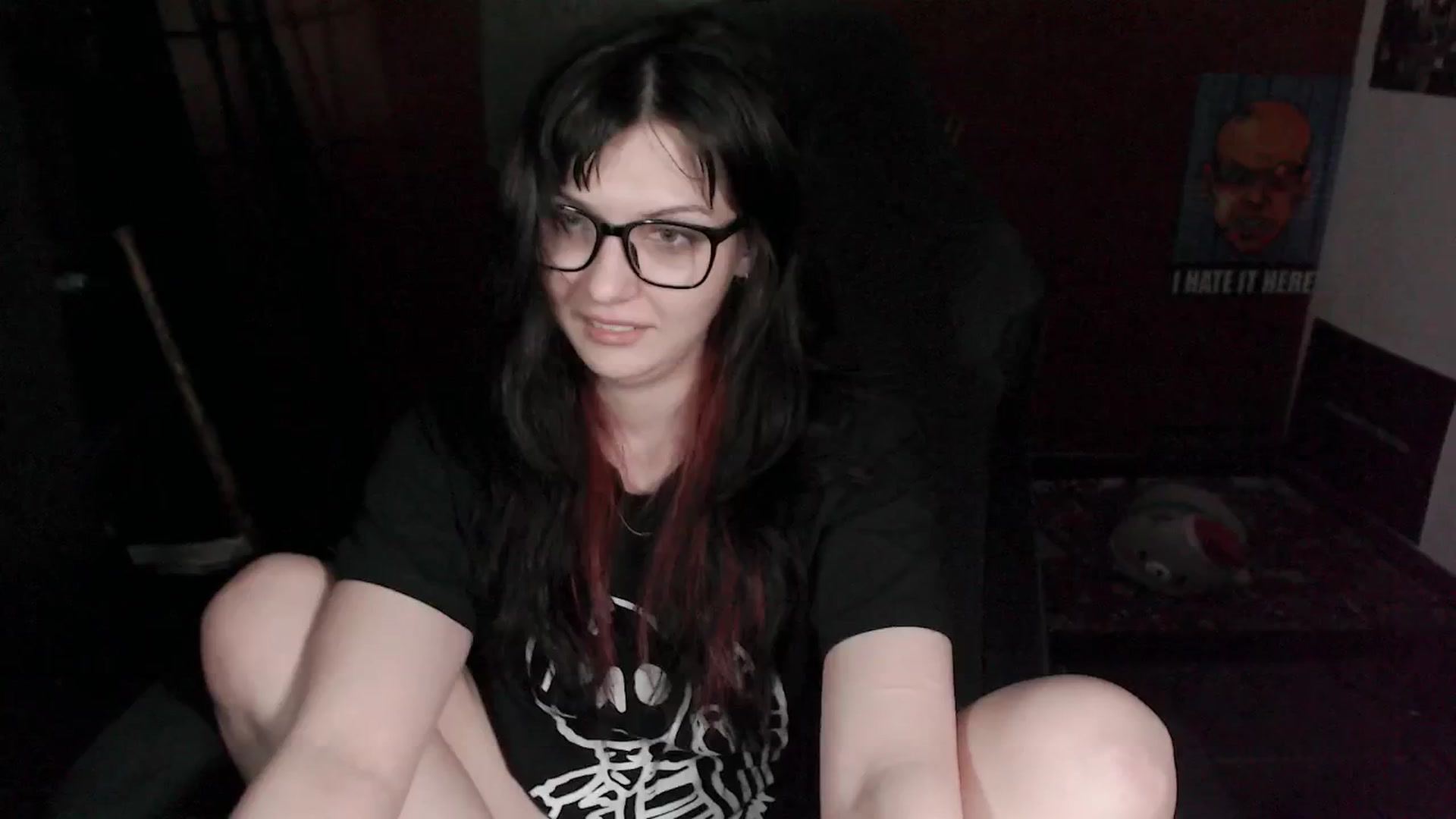 Gallery image thumbnail from kristina's myfreecams stream on, 12/22/2024, 10:18 image 18 of 20