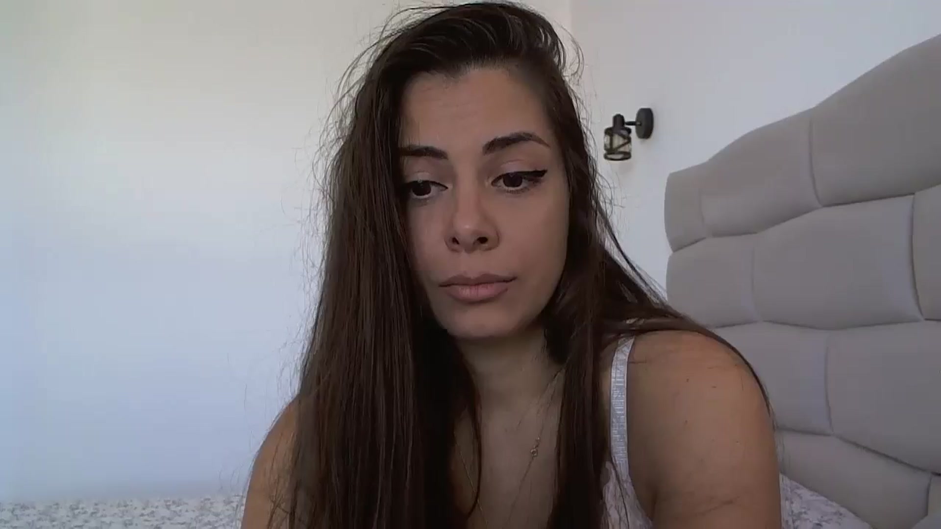 Gallery image thumbnail from krystal__'s myfreecams stream on, 11/20/2024, 10:10 image 3 of 20