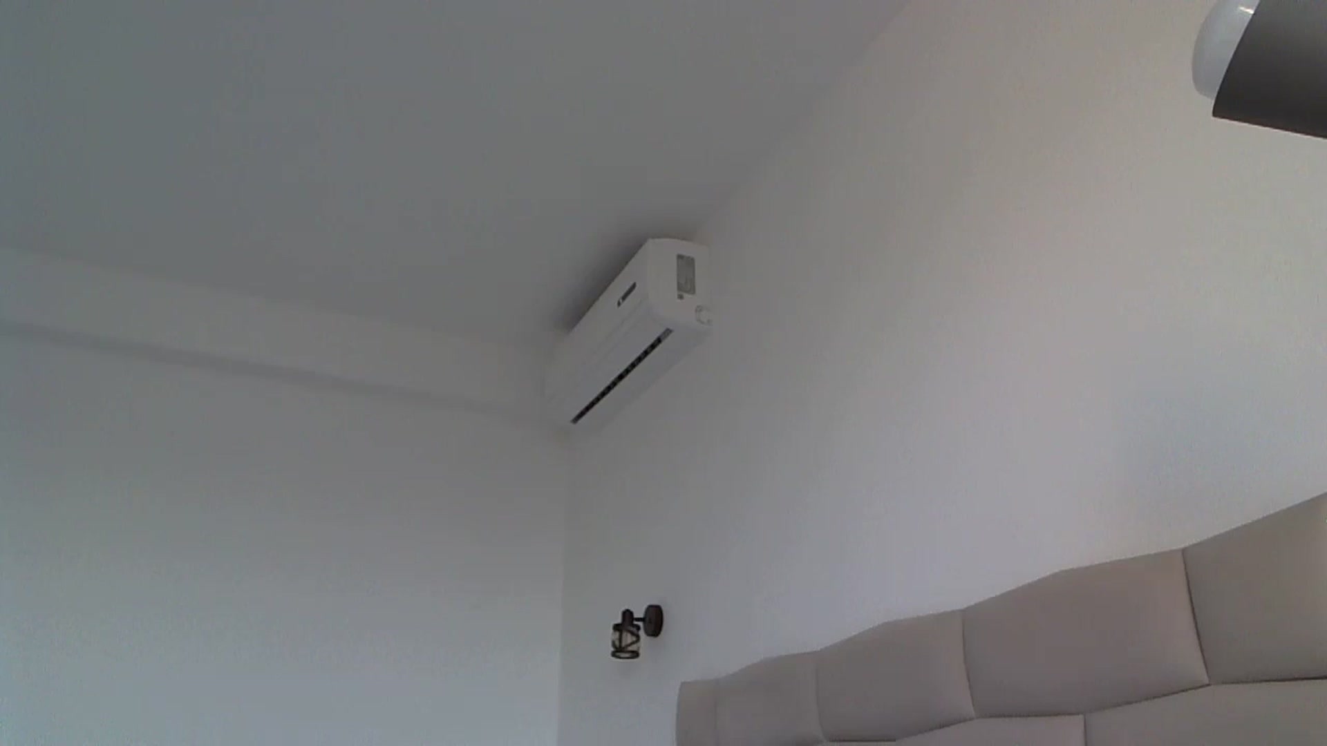 Gallery image thumbnail from krystal__'s myfreecams stream on, 01/19/2025, 14:43 image 20 of 20