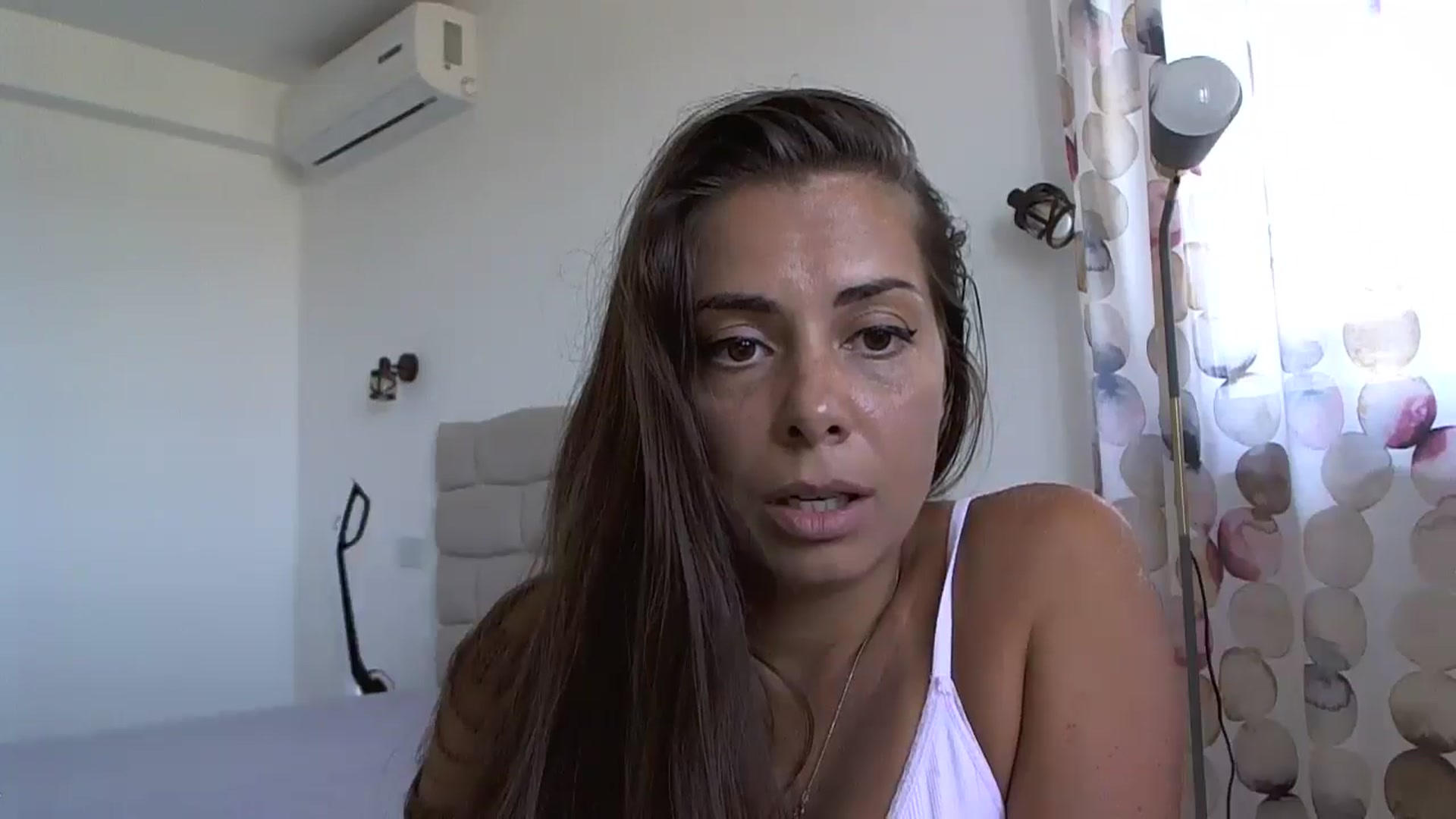 Gallery image thumbnail from krystal__'s myfreecams stream on, 07/02/2025, 10:15 image 19 of 20