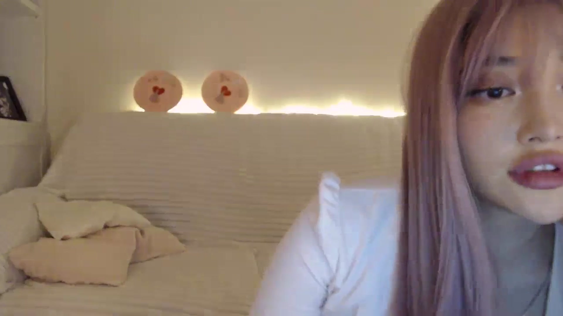 Gallery image thumbnail from kurakurai's myfreecams stream on, 09/03/2023, 13:21 image 12 of 20