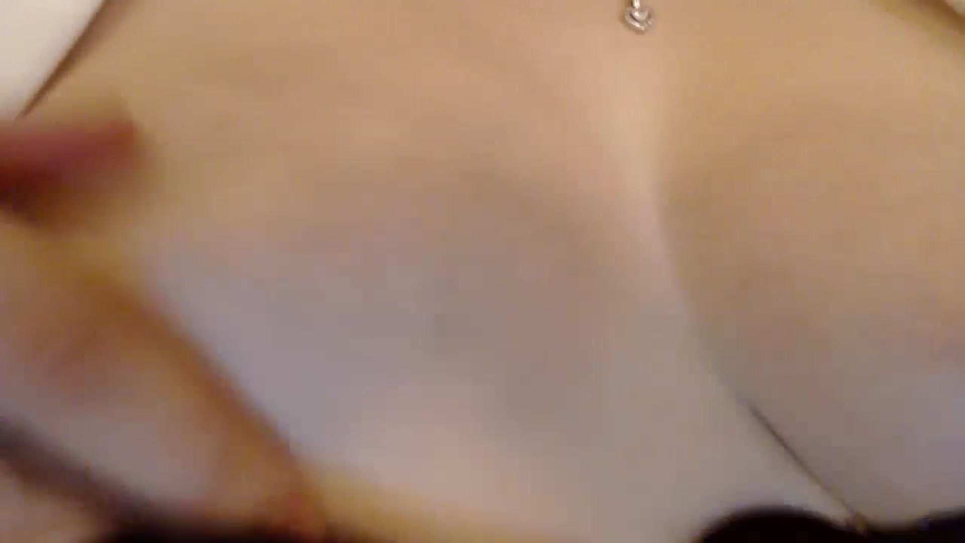 Gallery image thumbnail from kurakurai's myfreecams stream on, 01/02/2024, 13:26 image 7 of 20