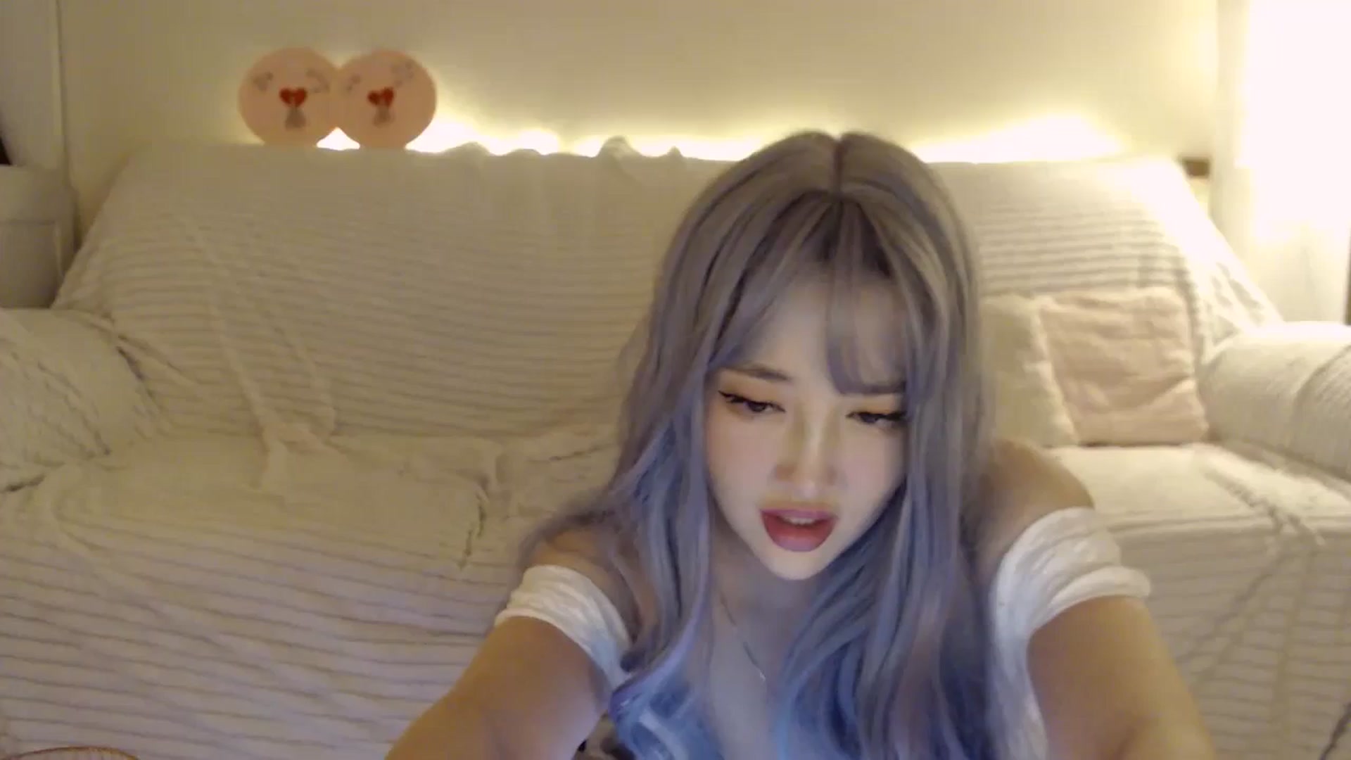 Gallery image thumbnail from kurakurai's myfreecams stream on, 01/03/2024, 16:13 image 1 of 20