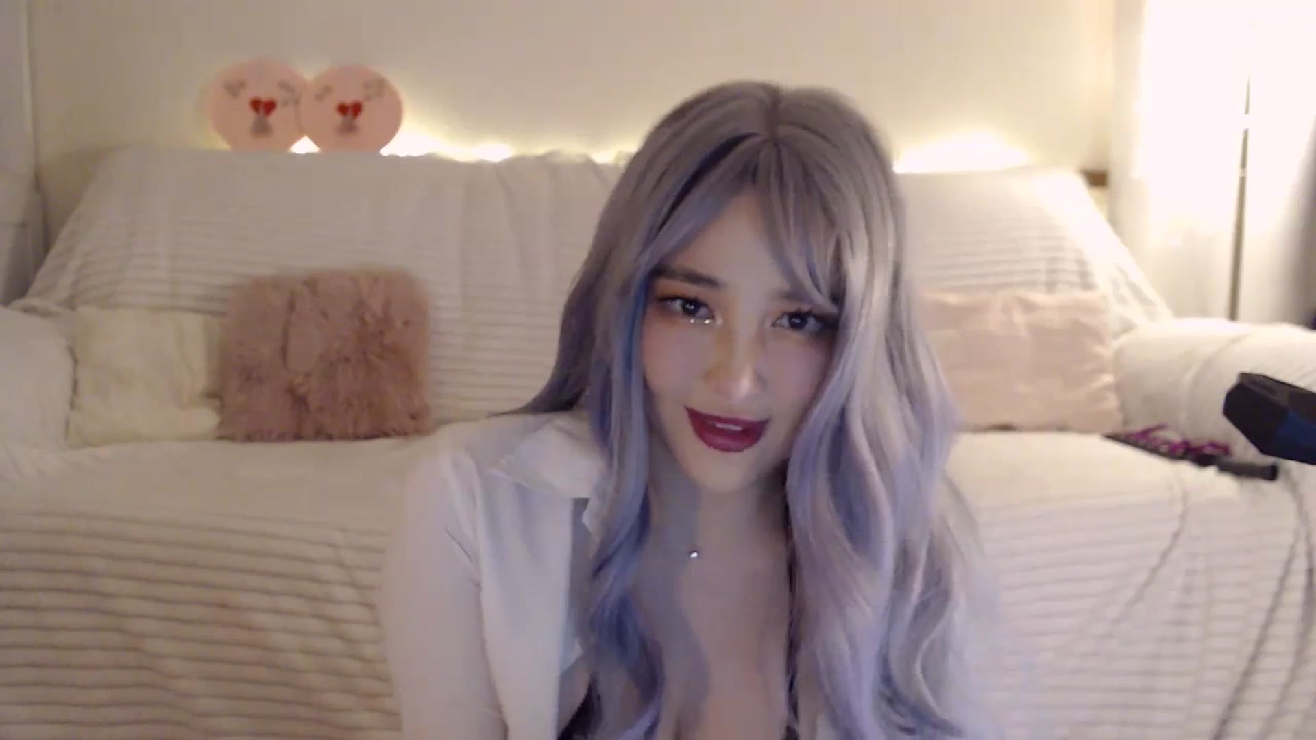 Gallery image thumbnail from kurakurai's myfreecams stream on, 01/05/2024, 14:50 image 17 of 20