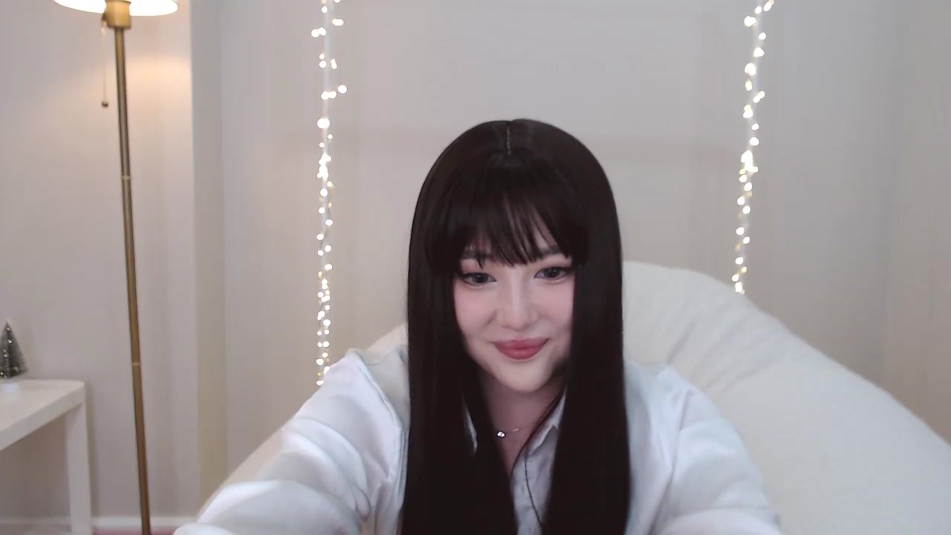 Gallery image thumbnail from kurakurai's myfreecams stream on, 12/26/2024, 15:29 image 4 of 20