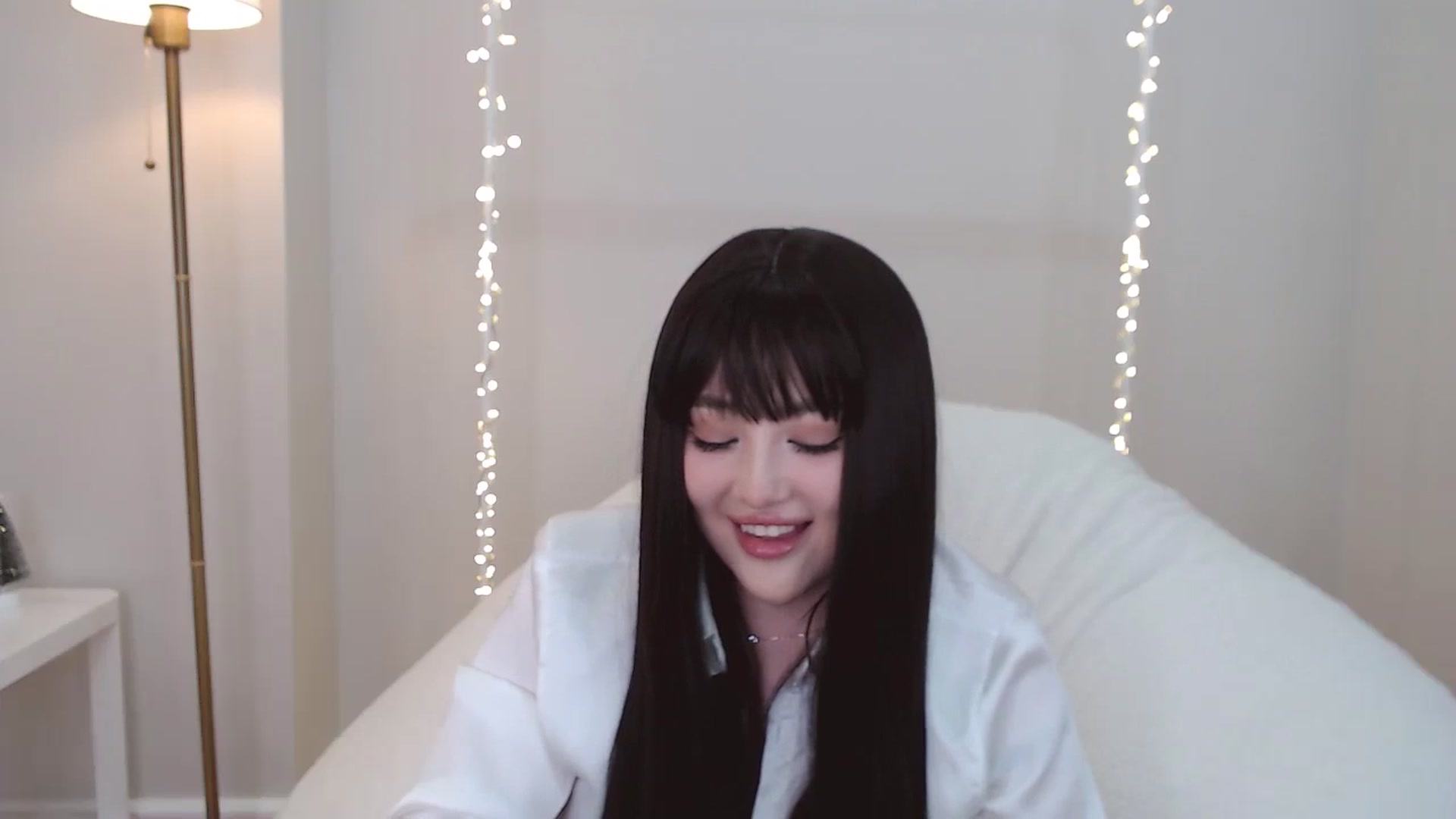 Gallery image thumbnail from kurakurai's myfreecams stream on, 12/26/2024, 15:29 image 7 of 20