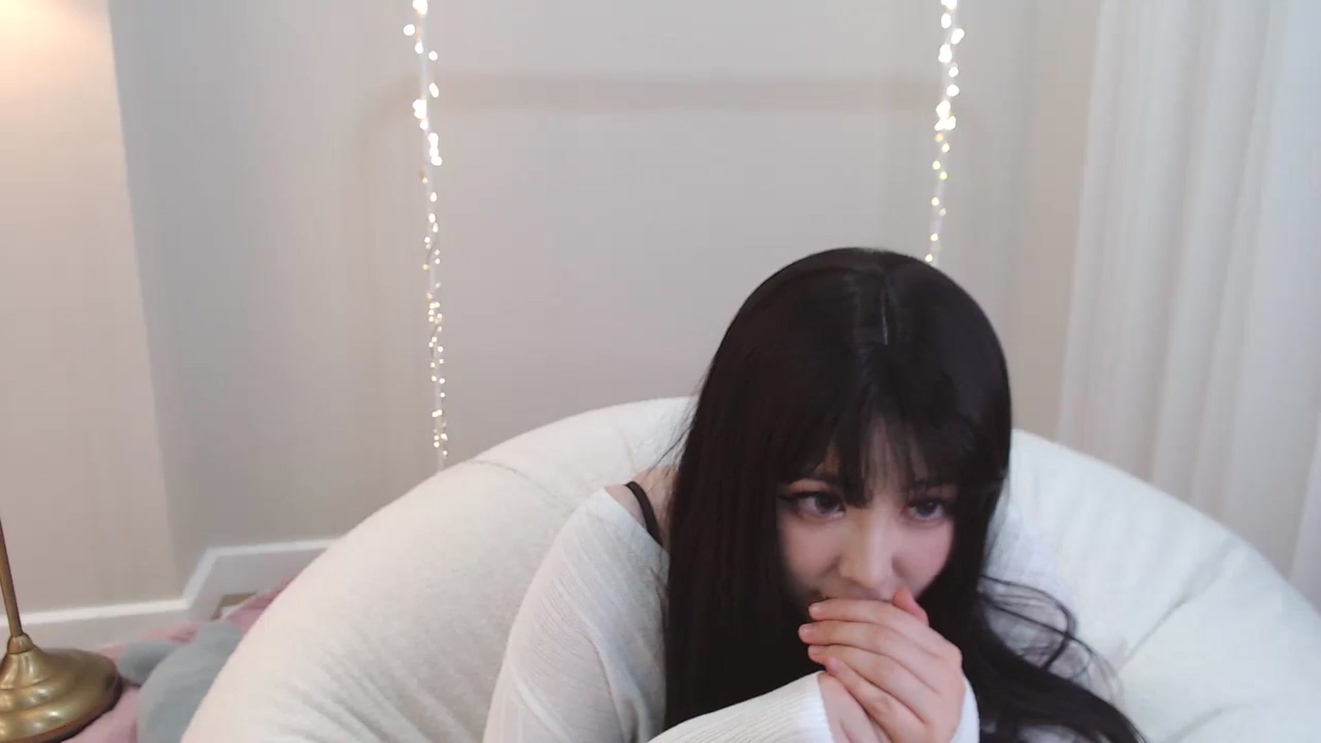 Gallery image thumbnail from kurakurai's myfreecams stream on, 01/09/2025, 23:41 image 20 of 20