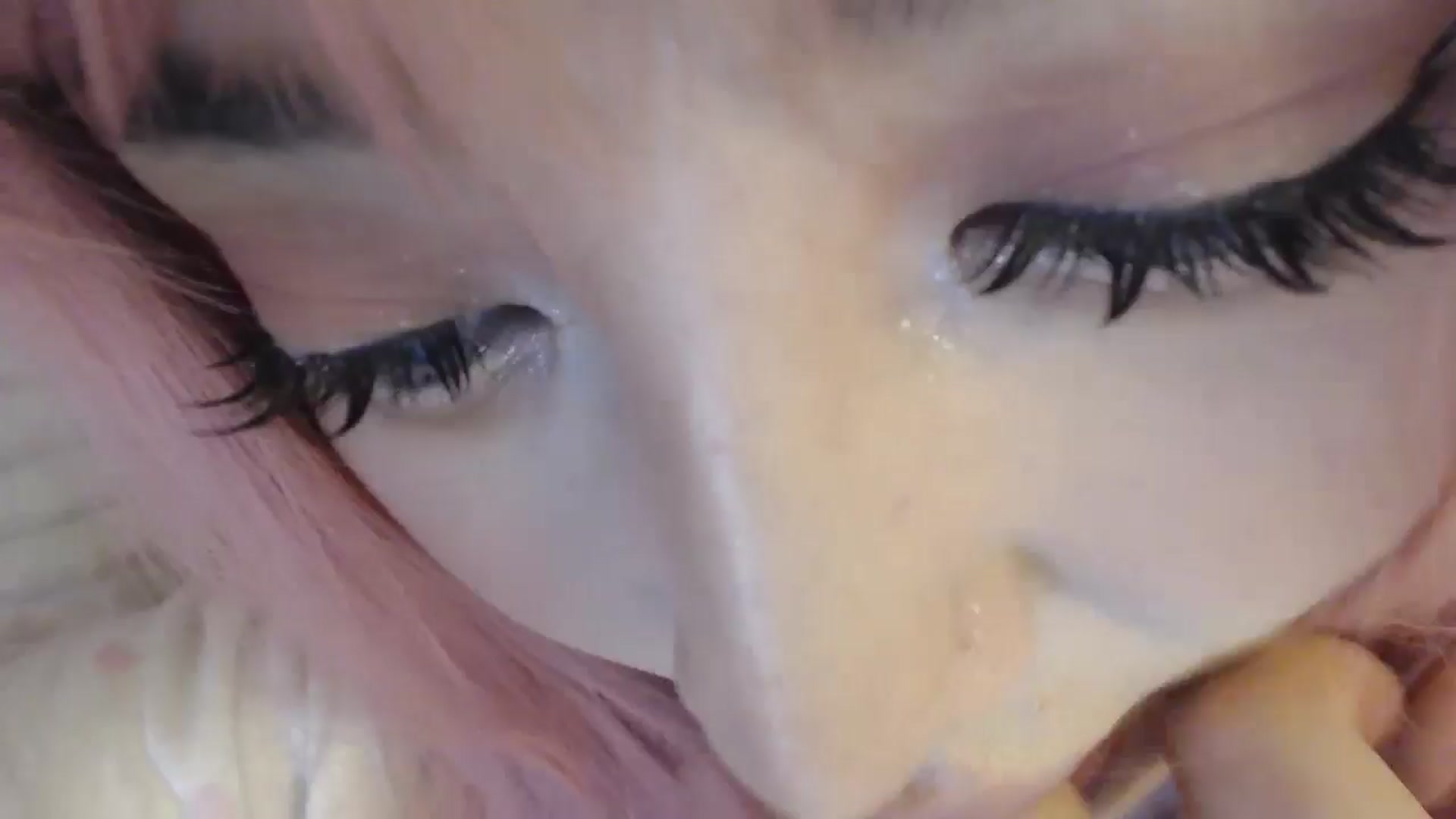 Gallery image thumbnail from kurakurai's myfreecams stream on, 03/03/2025, 12:41 image 6 of 20