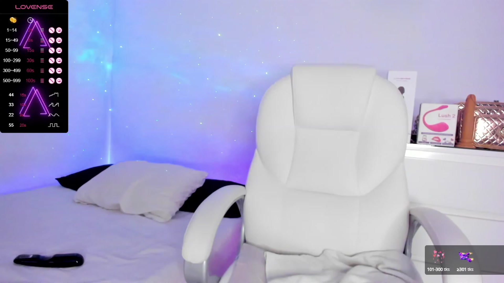 Gallery image thumbnail from kylie__'s myfreecams stream on, 03/08/2024, 12:50 image 16 of 20