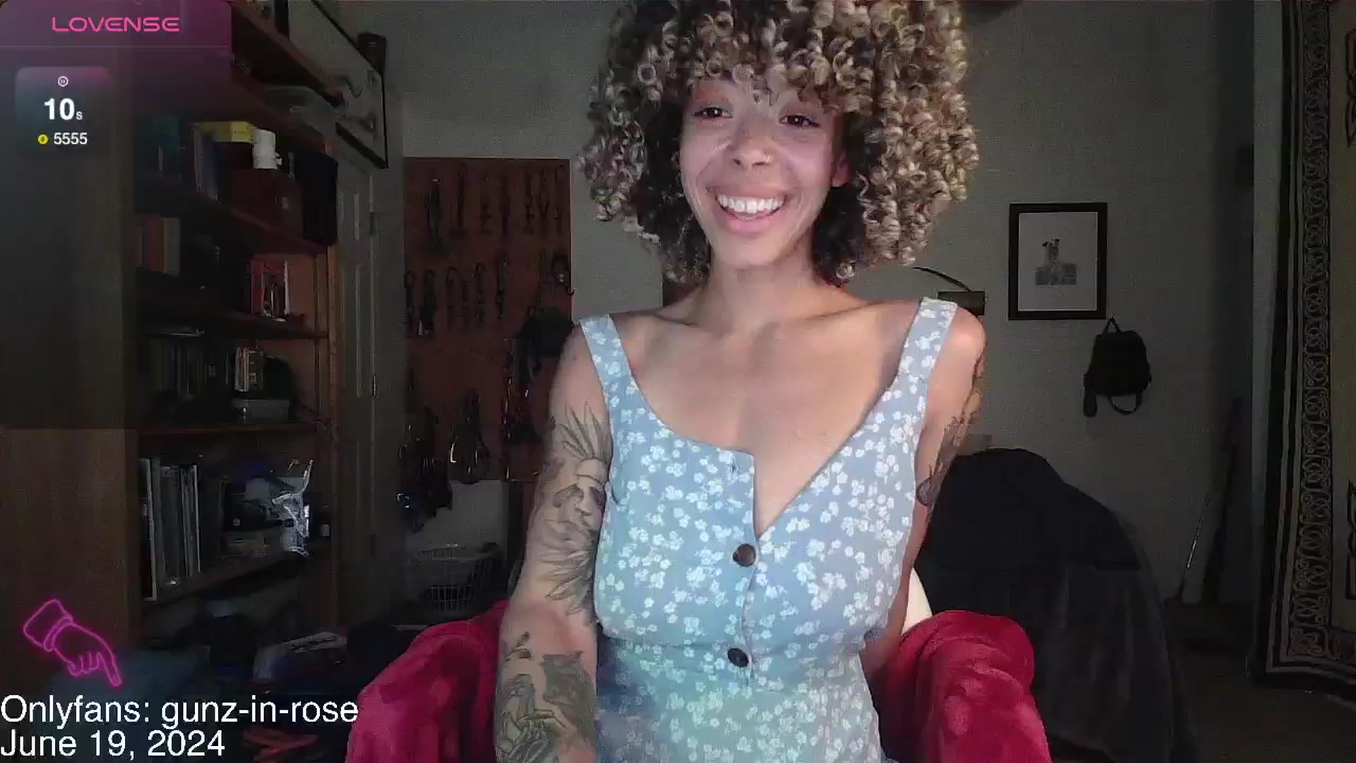 Gallery image thumbnail from kylierose's myfreecams stream on, 06/21/2024, 20:37 image 8 of 20