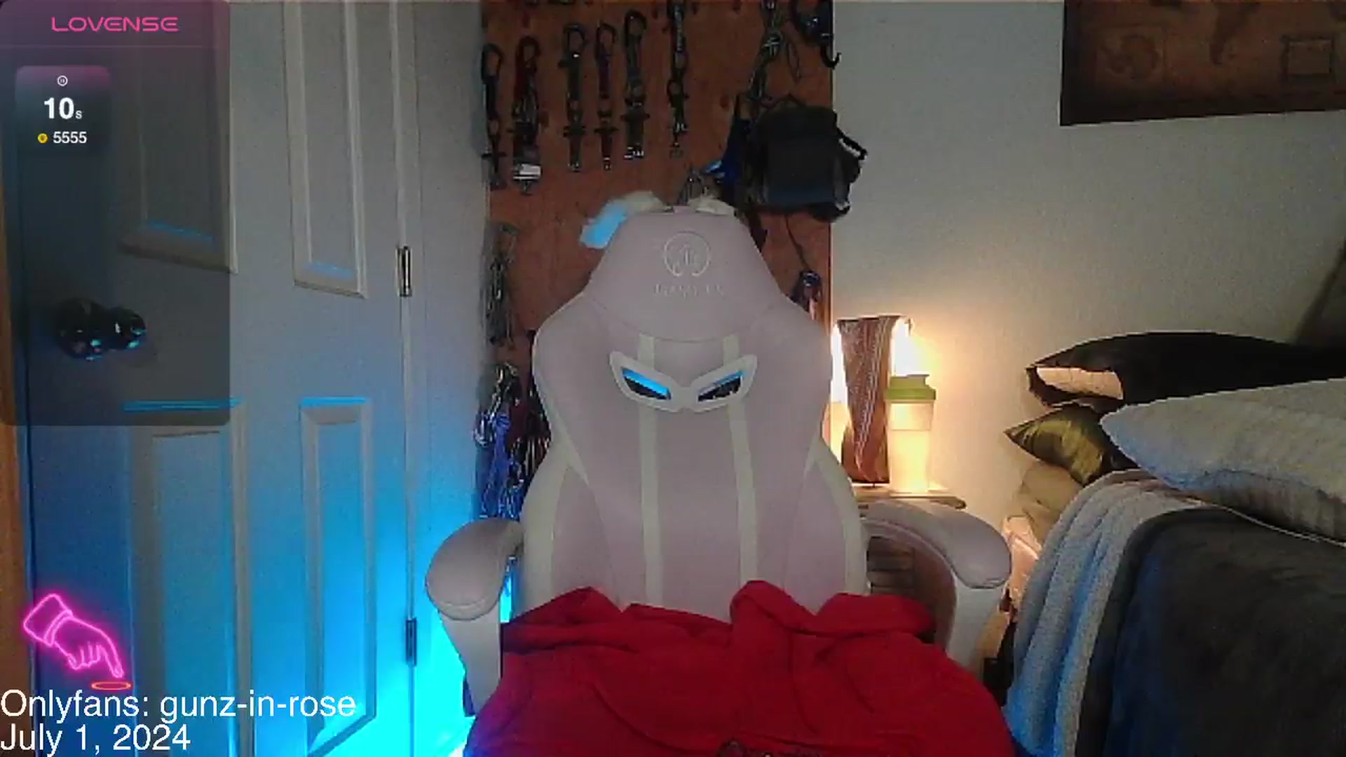 Gallery image thumbnail from kylierose's myfreecams stream on, 07/04/2024, 20:40 image 15 of 20