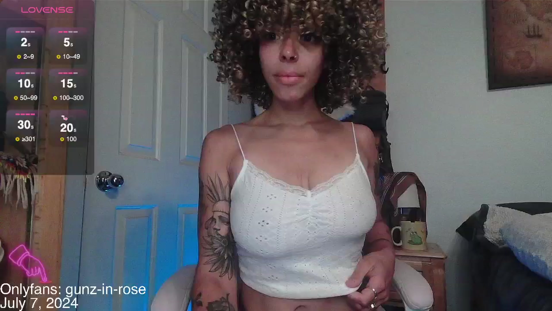 Gallery image thumbnail from kylierose's myfreecams stream on, 07/10/2024, 19:25 image 1 of 20