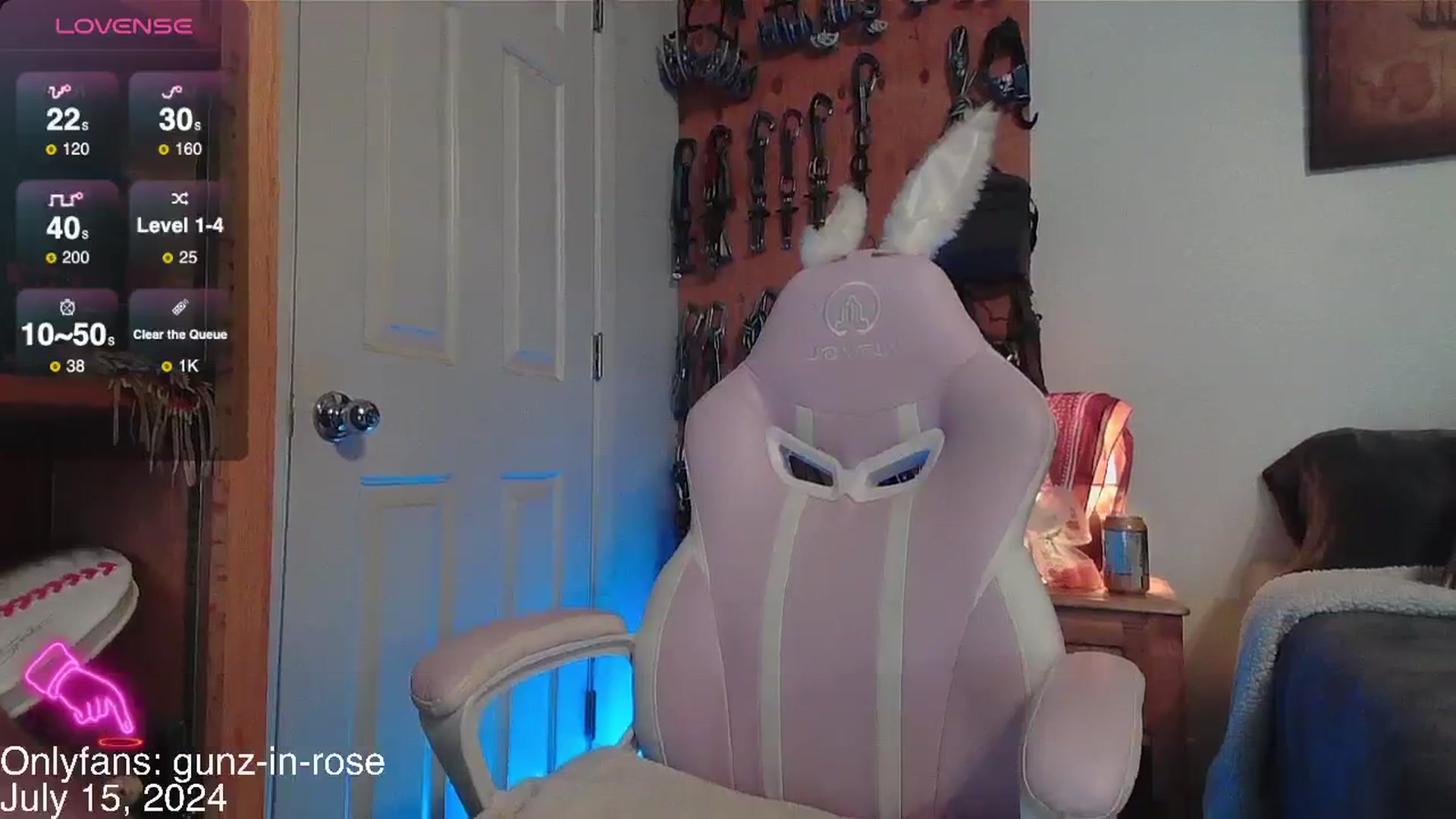 Gallery image thumbnail from kylierose's myfreecams stream on, 07/15/2024, 22:32 image 13 of 20
