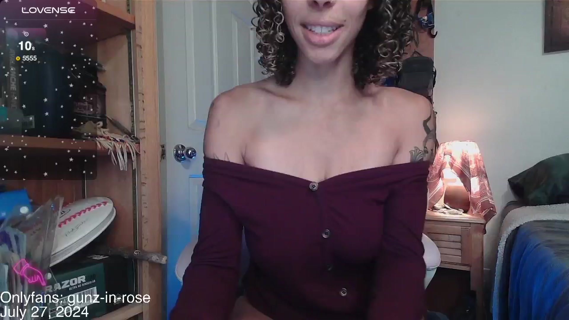 Gallery image thumbnail from kylierose's myfreecams stream on, 07/29/2024, 18:31 image 19 of 20