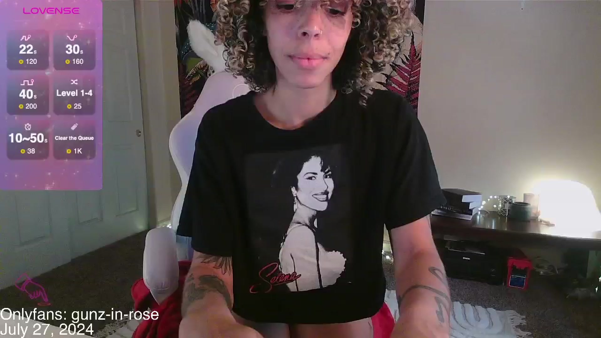Gallery image thumbnail from kylierose's myfreecams stream on, 08/01/2024, 21:02 image 7 of 20