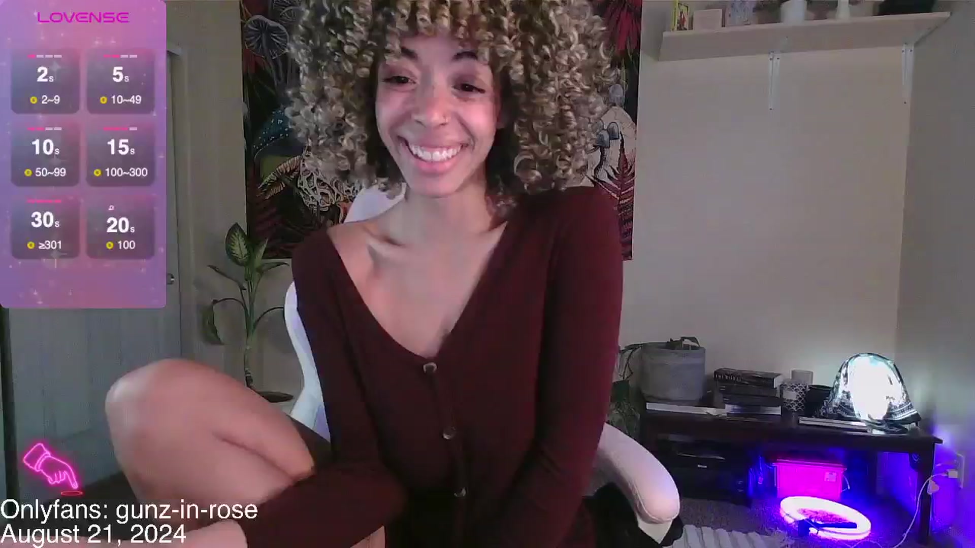 Gallery image thumbnail from kylierose's myfreecams stream on, 08/21/2024, 17:50 image 6 of 20
