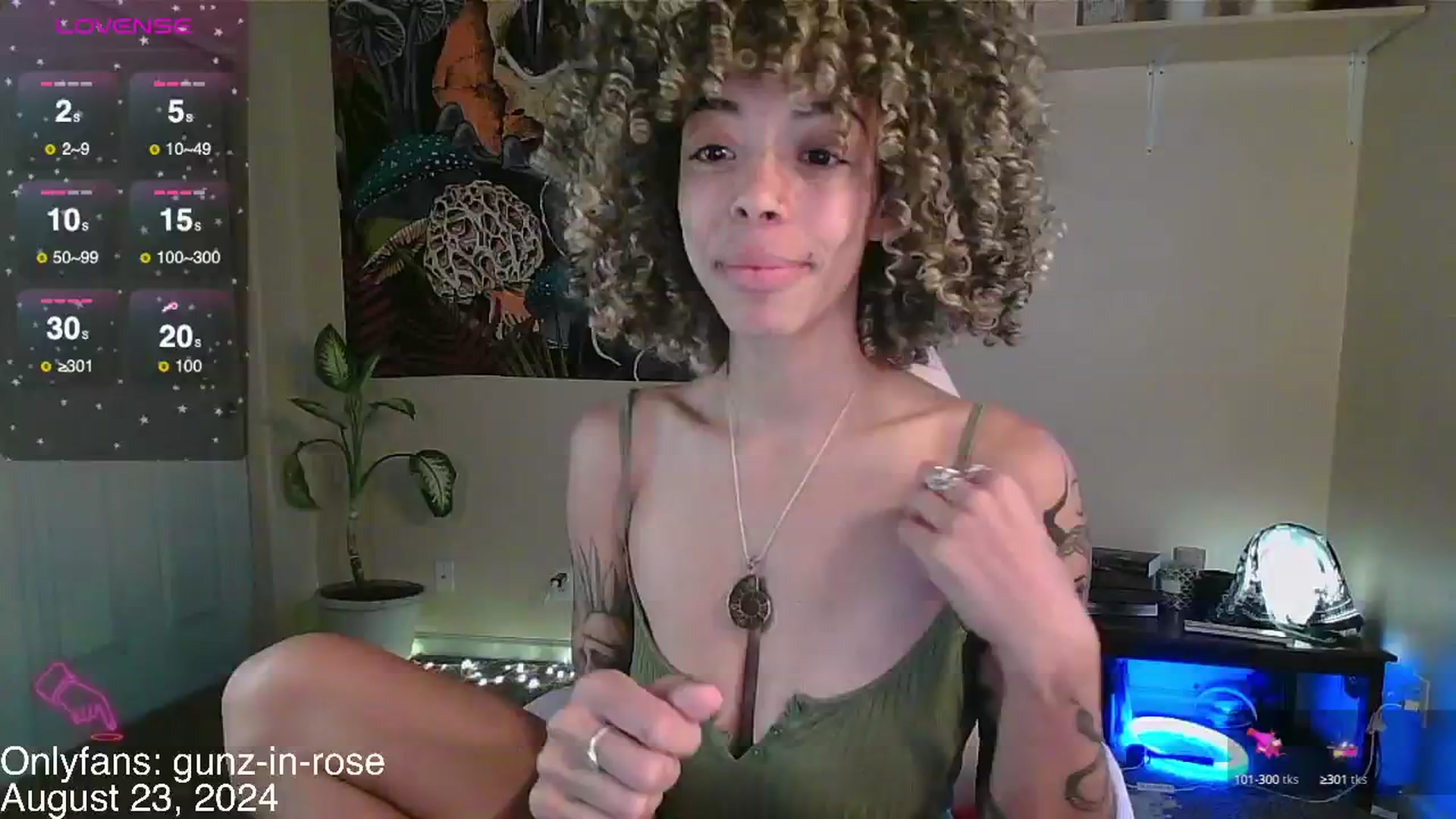 Gallery image thumbnail from kylierose's myfreecams stream on, 08/23/2024, 16:48 image 1 of 20