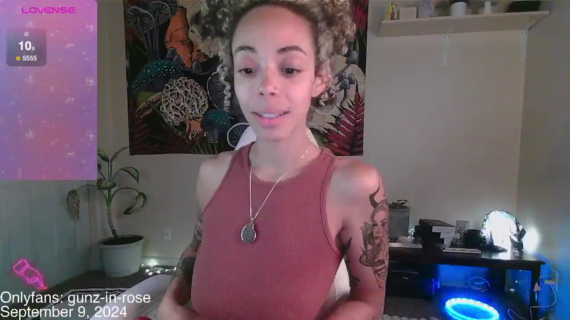 Gallery image thumbnail from kylierose's myfreecams stream on, 09/10/2024, 01:13 image 20 of 20