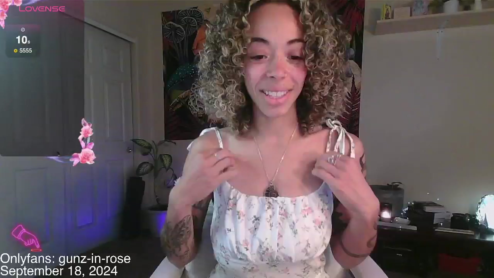 Gallery image thumbnail from kylierose's myfreecams stream on, 09/18/2024, 15:06 image 6 of 20