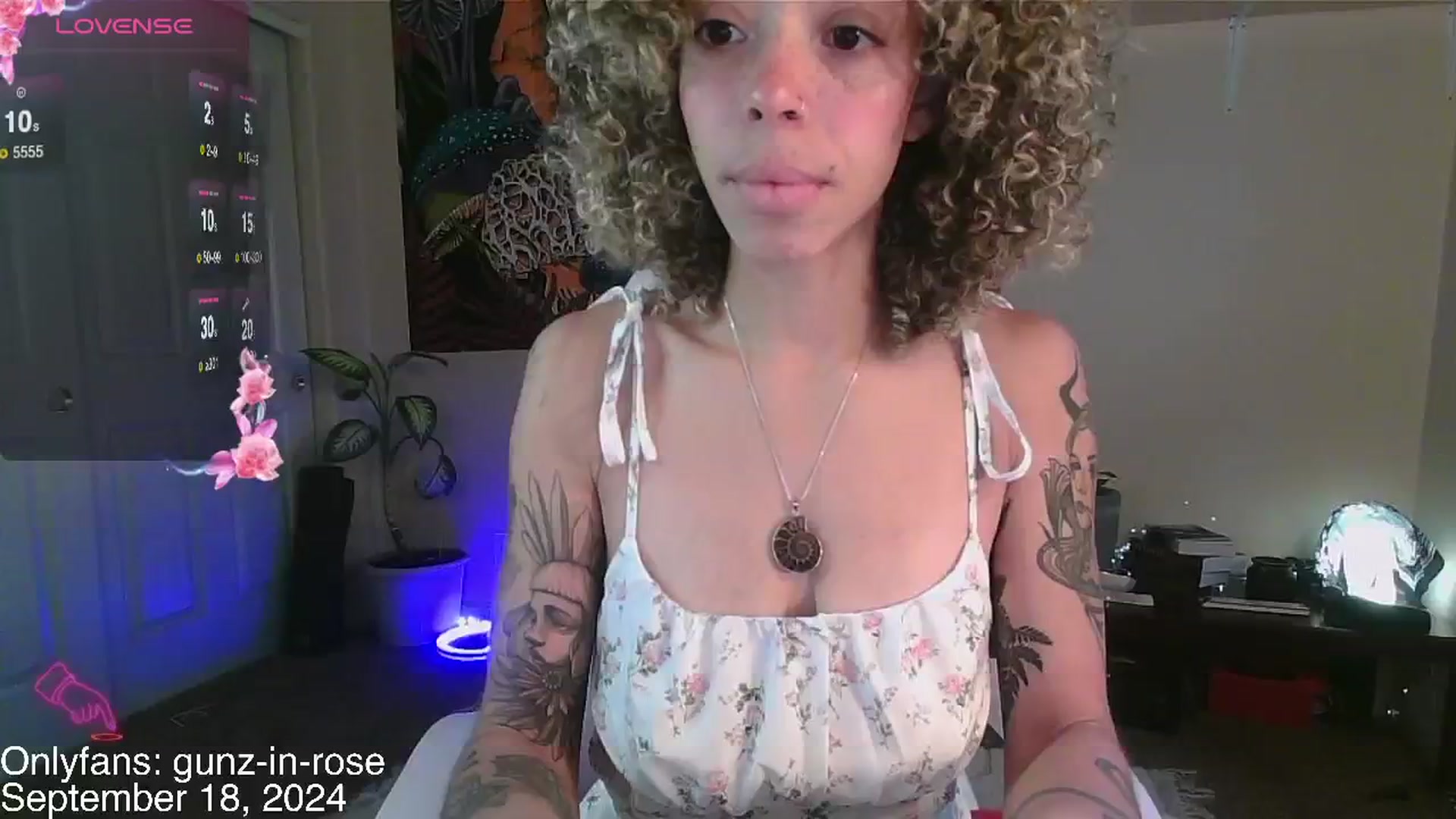 Gallery image thumbnail from kylierose's myfreecams stream on, 09/18/2024, 15:06 image 17 of 20