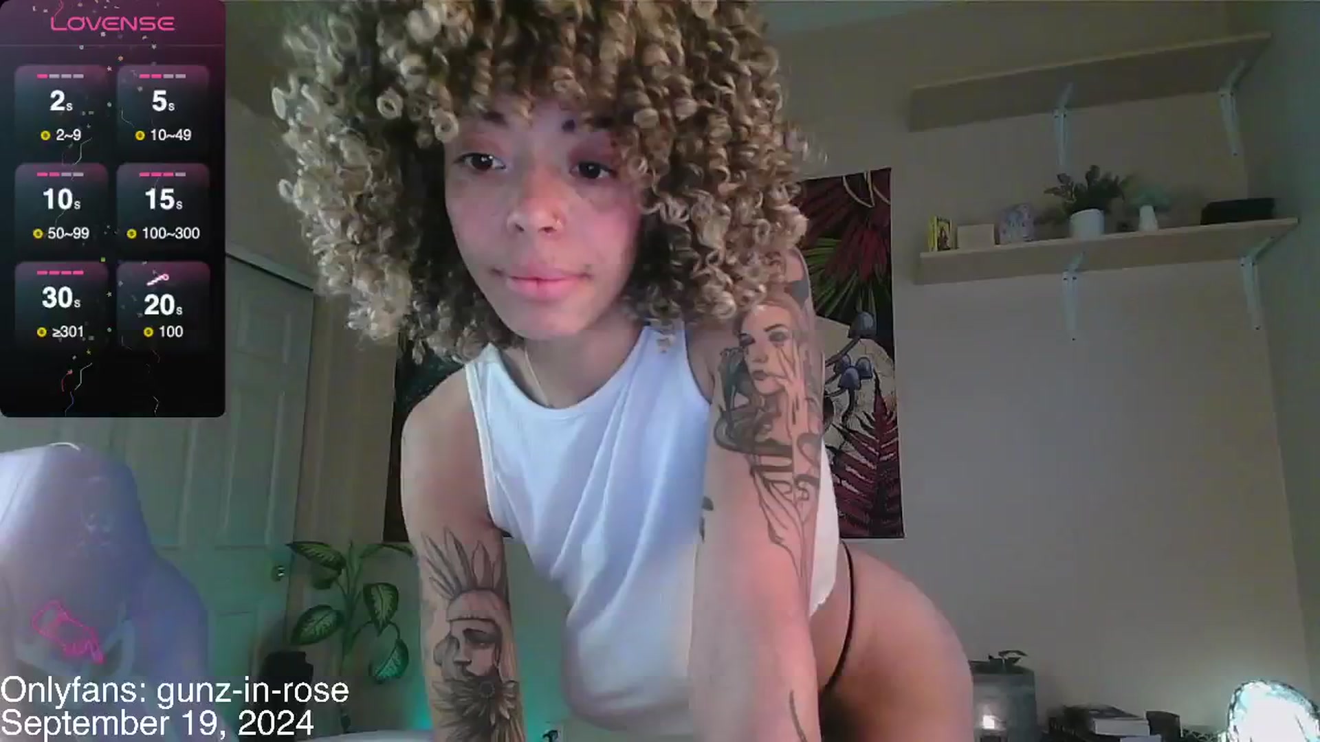 Gallery image thumbnail from kylierose's myfreecams stream on, 09/19/2024, 17:23 image 11 of 20