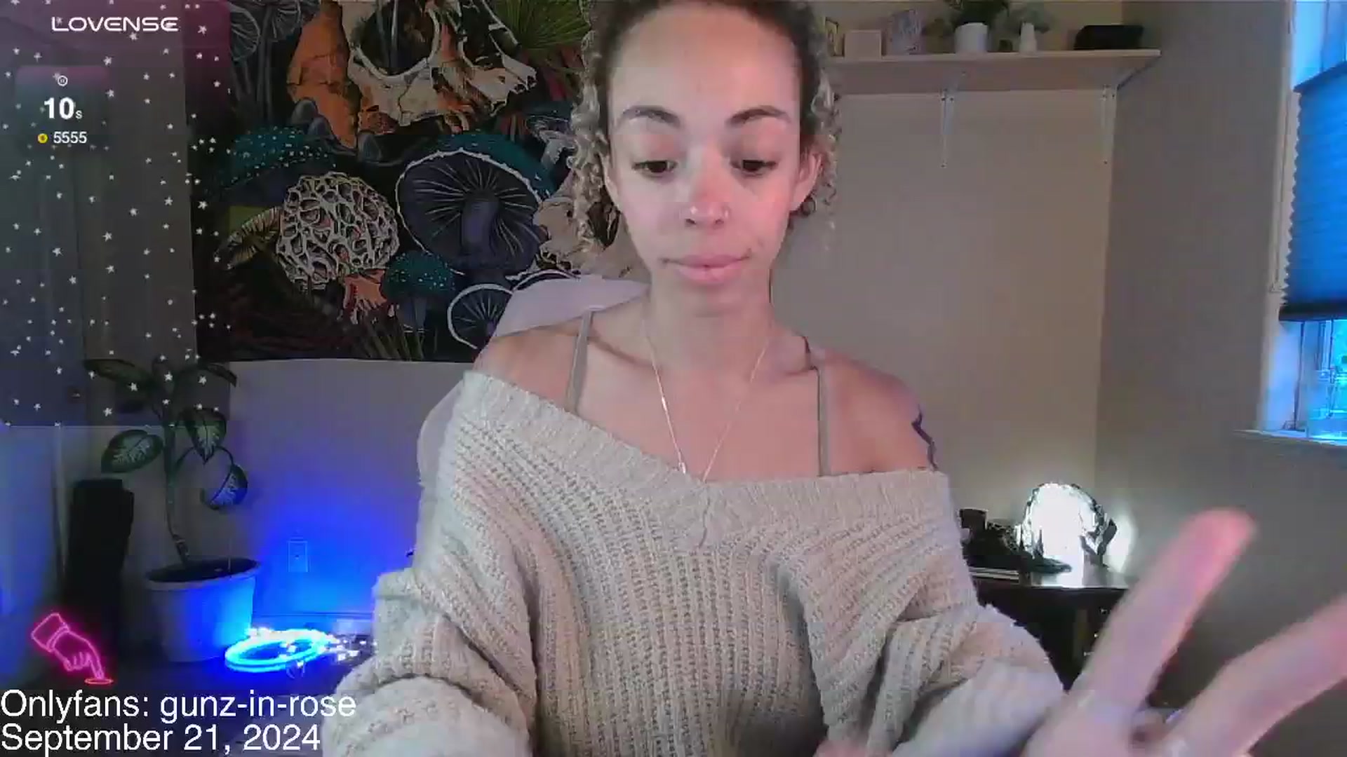 Gallery image thumbnail from kylierose's myfreecams stream on, 09/21/2024, 15:57 image 3 of 20