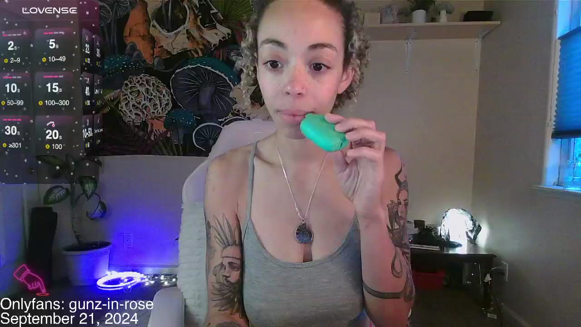 Gallery image thumbnail from kylierose's myfreecams stream on, 09/21/2024, 15:57 image 6 of 20