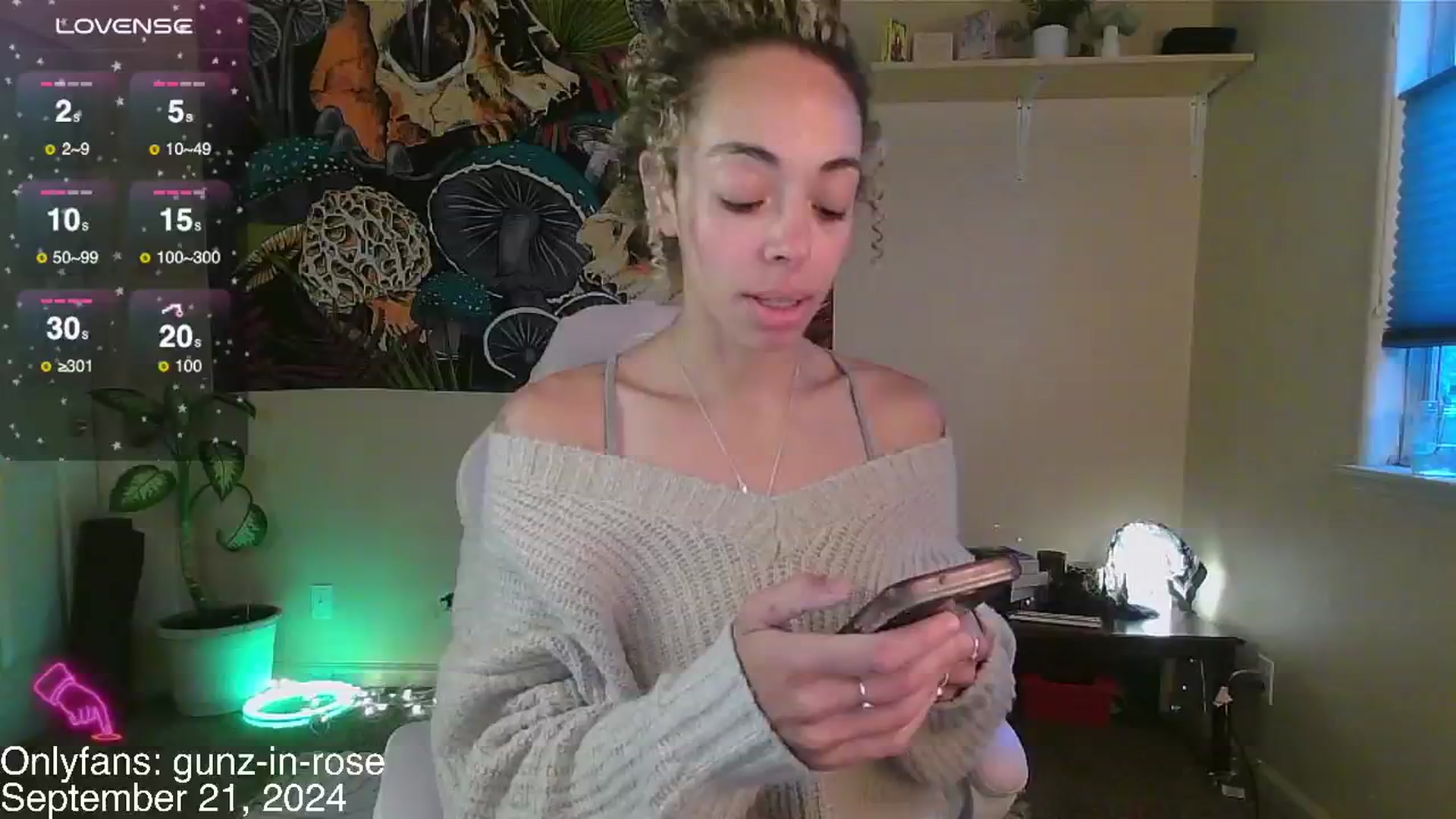 Gallery image thumbnail from kylierose's myfreecams stream on, 09/21/2024, 15:57 image 2 of 20