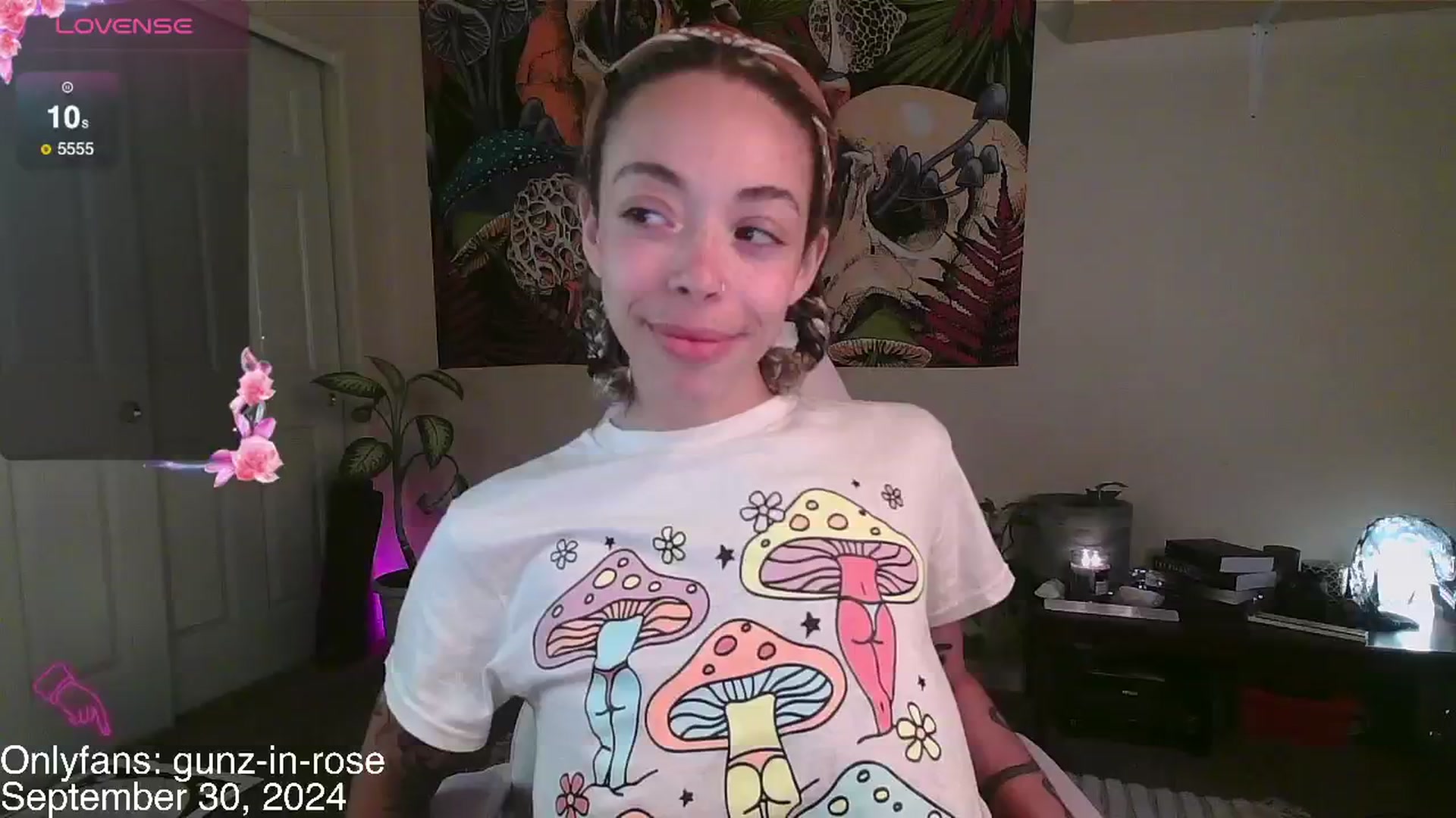 Gallery image thumbnail from kylierose's myfreecams stream on, 09/30/2024, 16:48 image 10 of 20