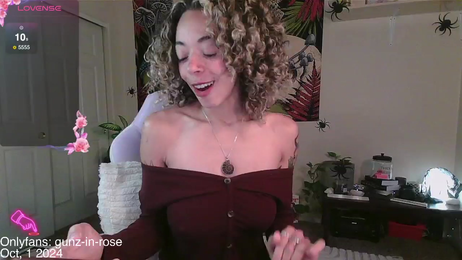 Gallery image thumbnail from kylierose's myfreecams stream on, 10/01/2024, 15:20 image 12 of 20