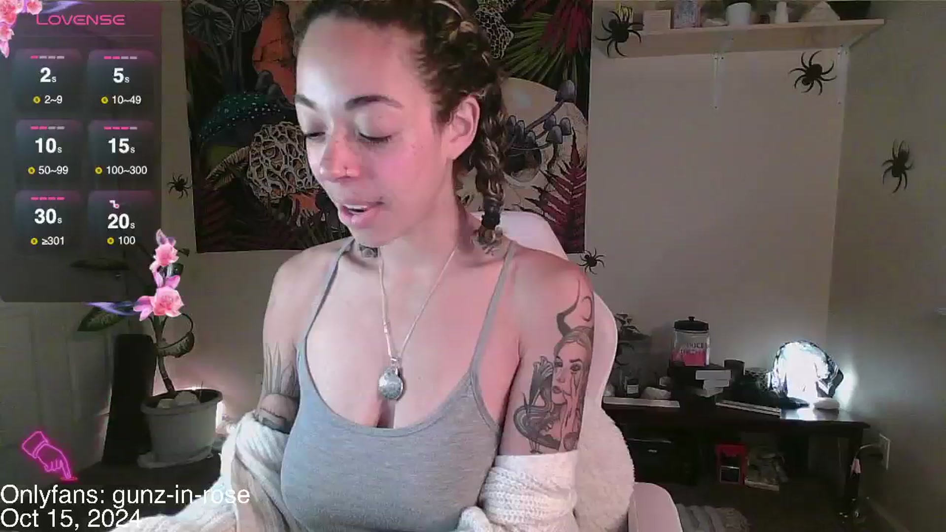 Gallery image thumbnail from kylierose's myfreecams stream on, 10/15/2024, 16:45 image 2 of 20