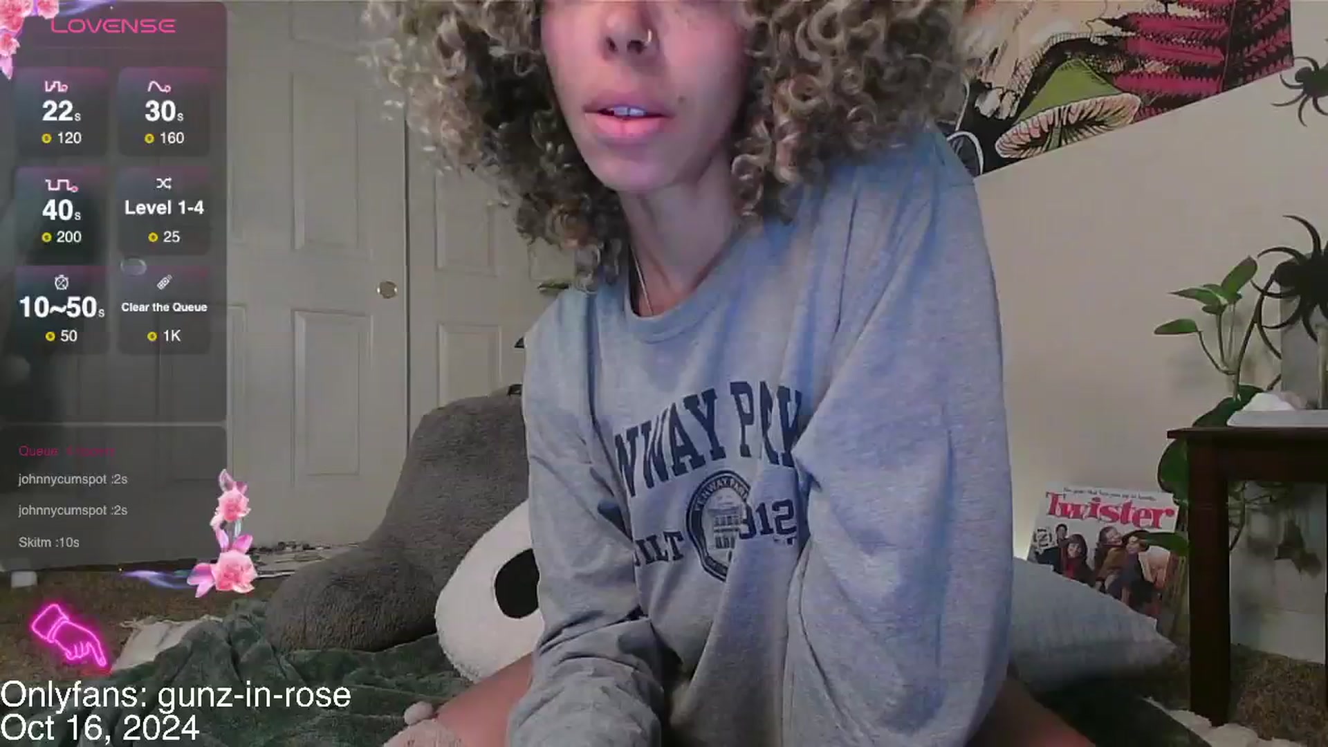 Gallery image thumbnail from kylierose's myfreecams stream on, 10/16/2024, 18:21 image 2 of 20